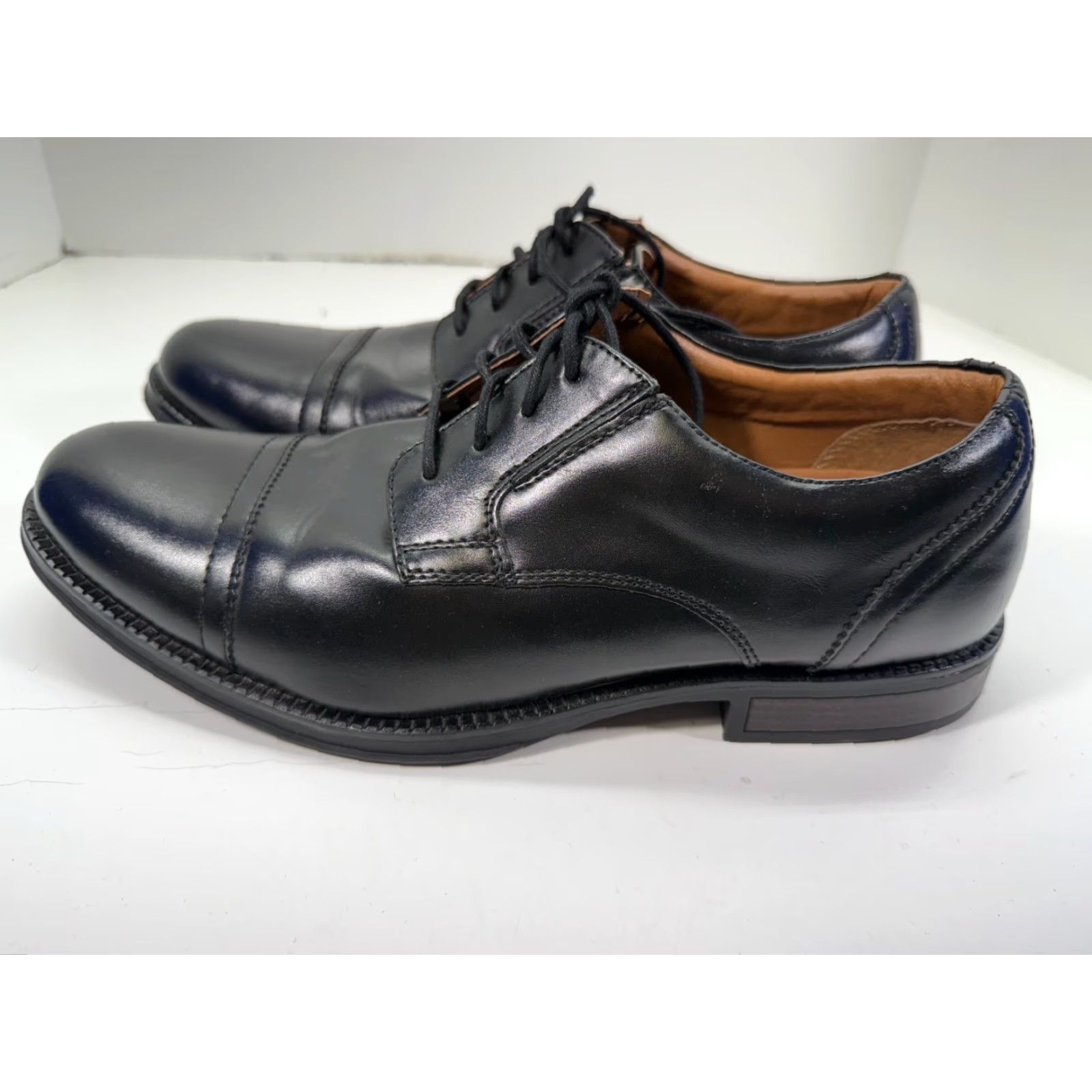 Dockers Dockers Mens Dress Shoes Oxford Cap Toe Lace Up Black 11M Br ogue Stylish Classic Modern Size ONE SIZE - 6 Thumbnail