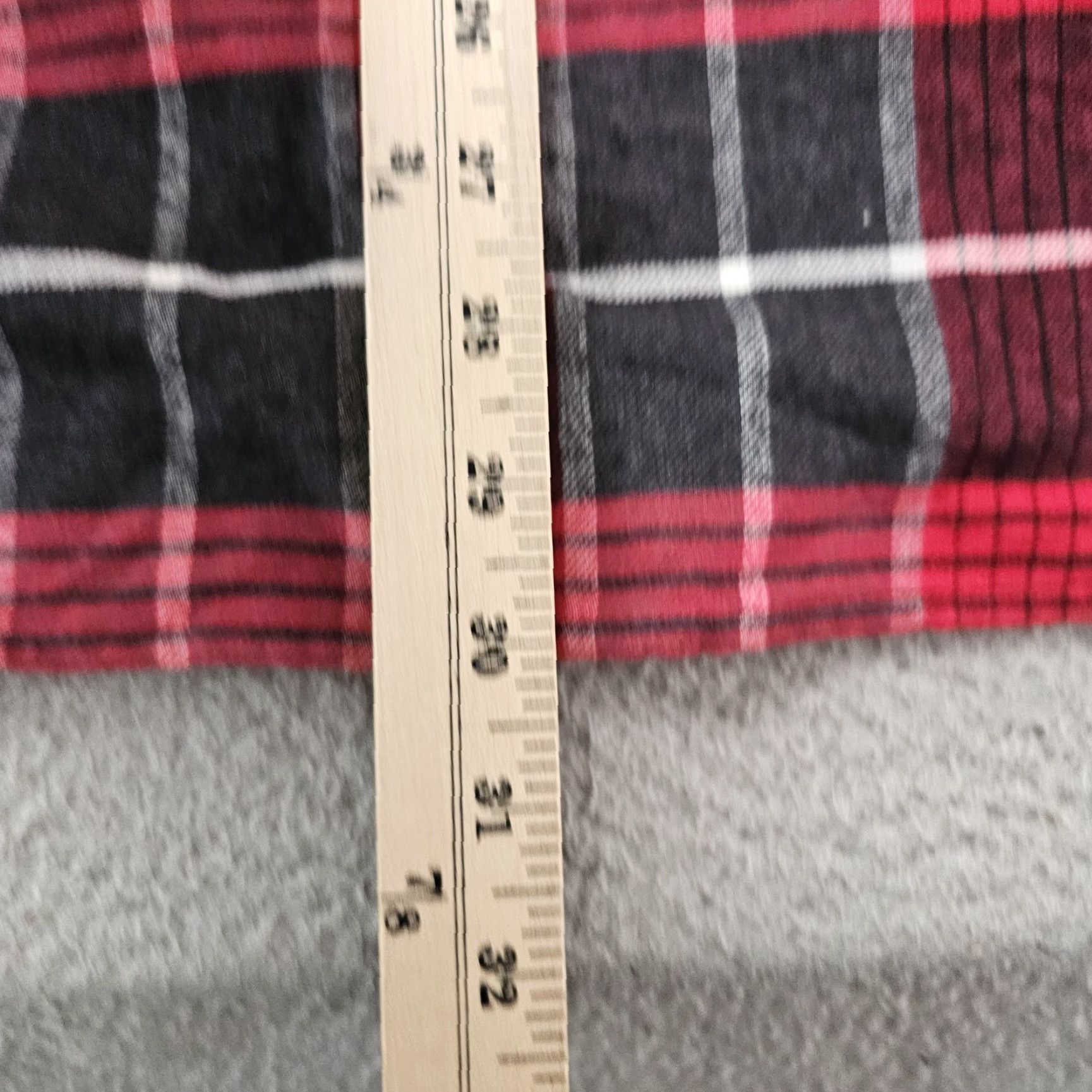 Weatherproof Weatherproof Shirt Mens L Red Black Gray Plaid Flannel Button-Down Weatherproof Vintage Shirt Mens Large Red Black Gray Plaid Flannel Button Down Size US L / EU 52-54 / 3 - 7 Thumbnail