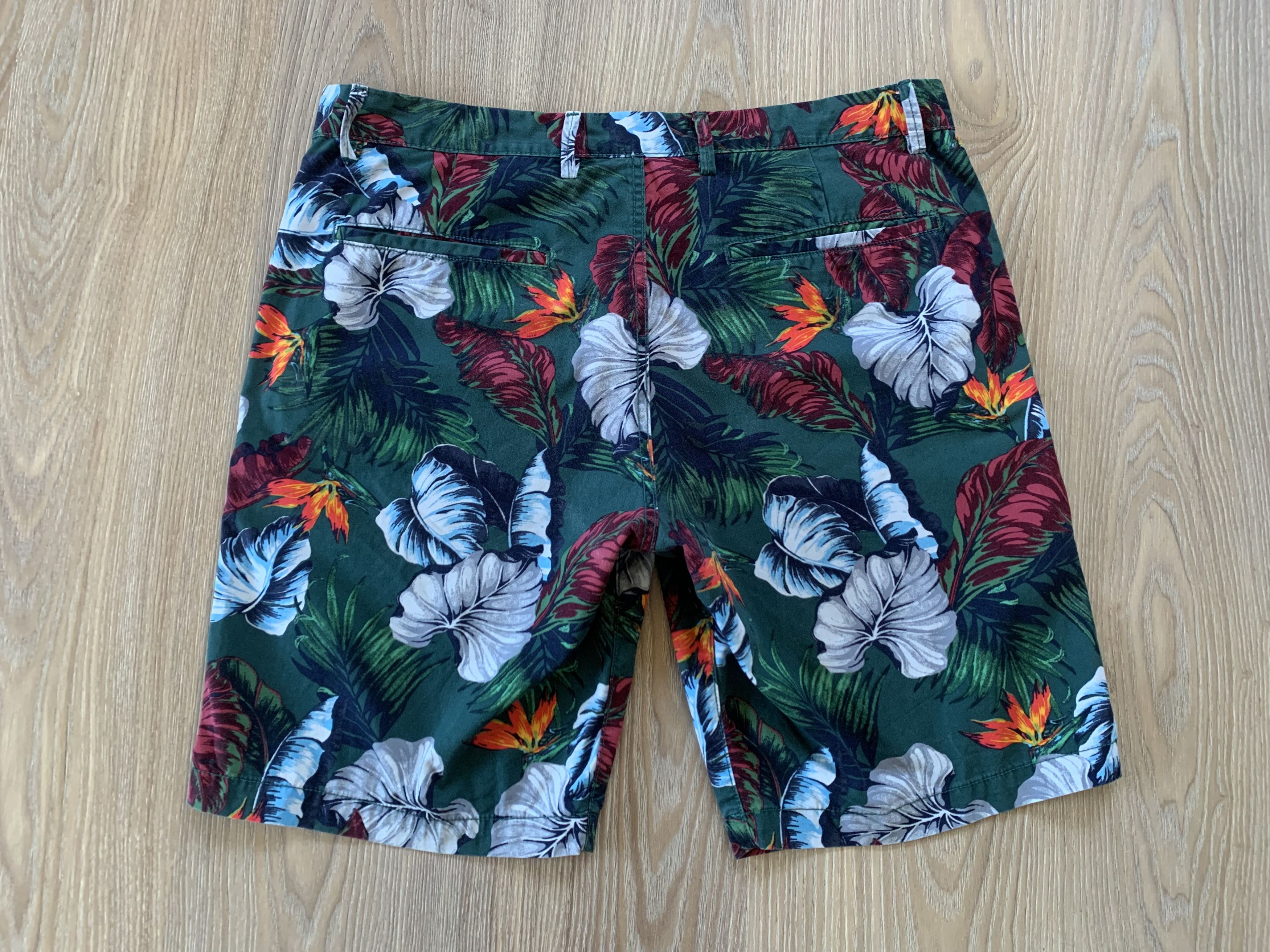 Gap Gap Mens Multicolor Cotton Floral Chino Shorts Size US 34 / EU 50 - 3 Thumbnail