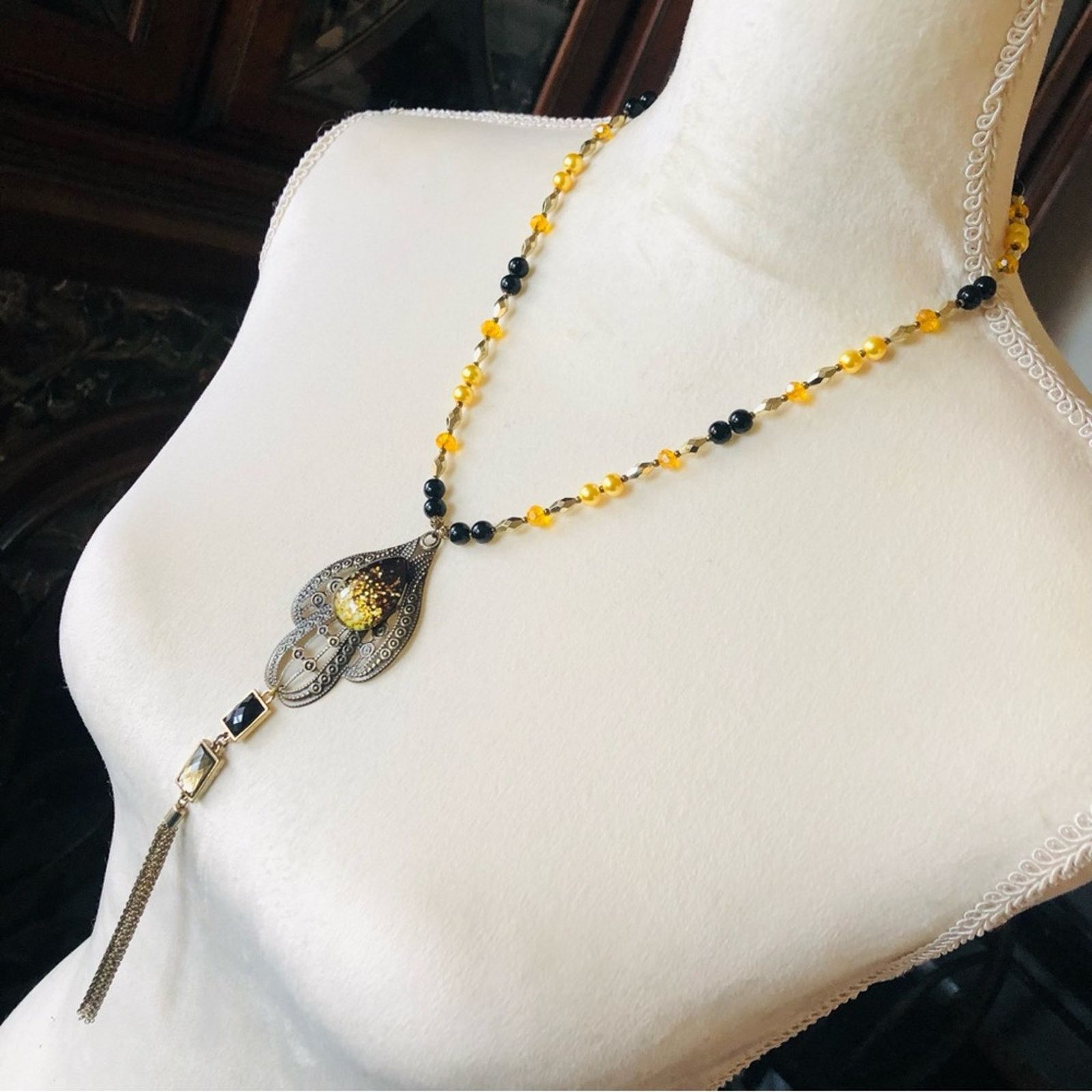Handmade Handcrafted repurpose chain fringe Pearl necklace Size ONE SIZE - 4 Thumbnail
