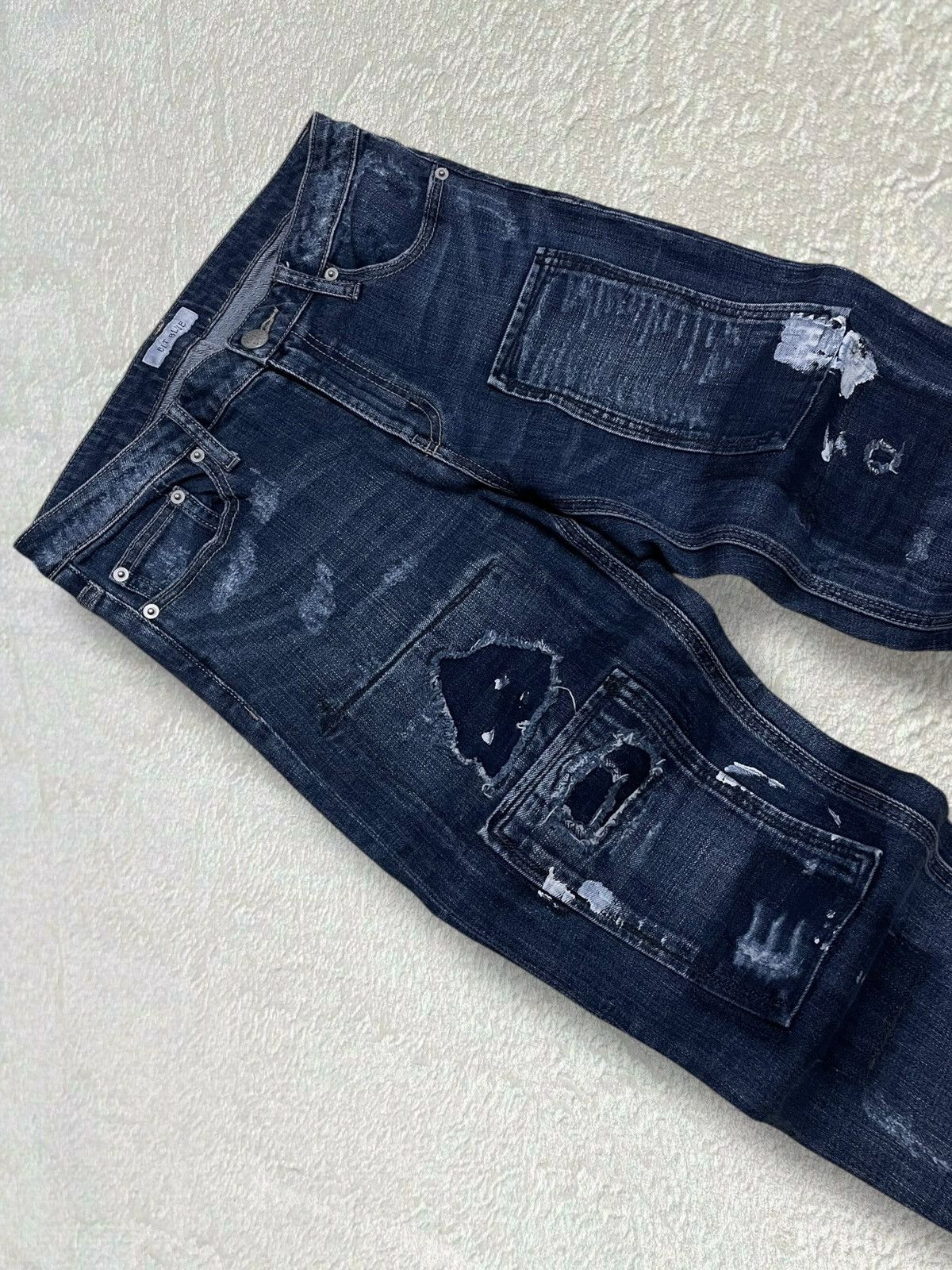 Japanese Brand Vintage 1990s Japan Bit Blue Distressed Patchwork Denim Size US 29 - 6 Thumbnail