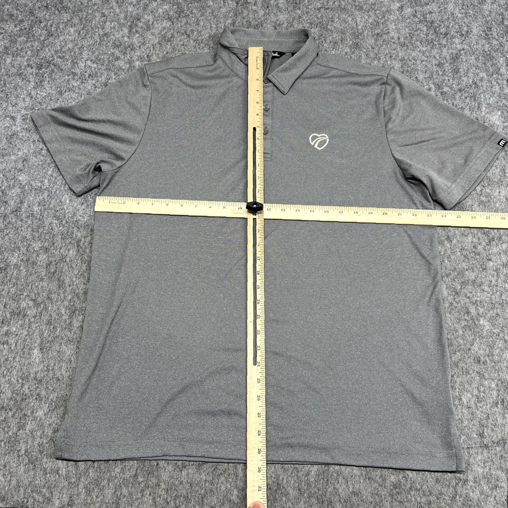 TravisMathew TravisMathew Polo Shirt Mens XL Gray Lightweight Performance Golf Regular Sleeve Short Sleeve Collared Button Front Pique Jersey Size US XL / EU 56 / 4 - 7 Thumbnail