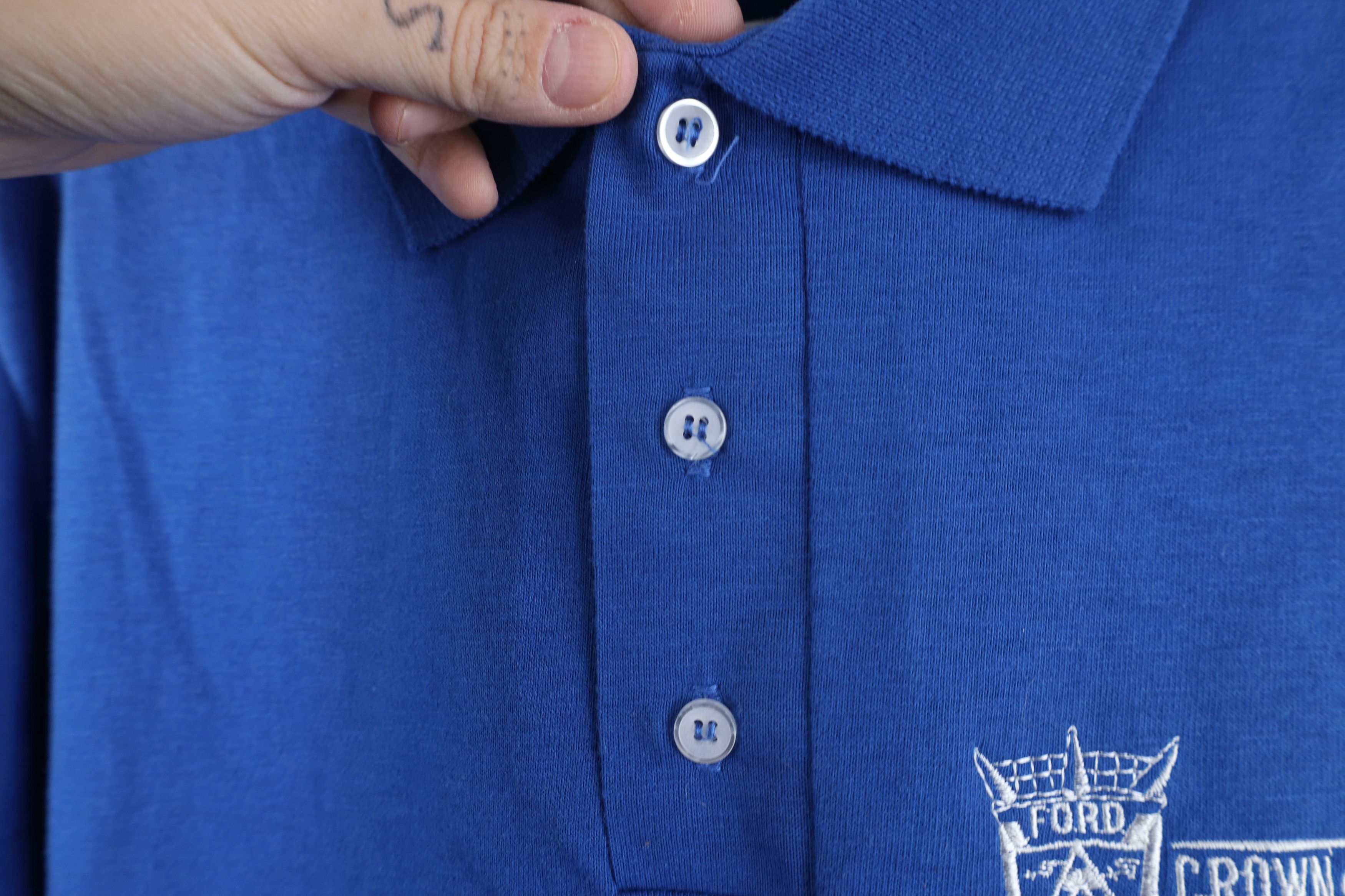 Vintage Vintage 70s 80s Crown Victoria Car Collared Polo Shirt USA Size US M / EU 48-50 / 2 - 6 Thumbnail