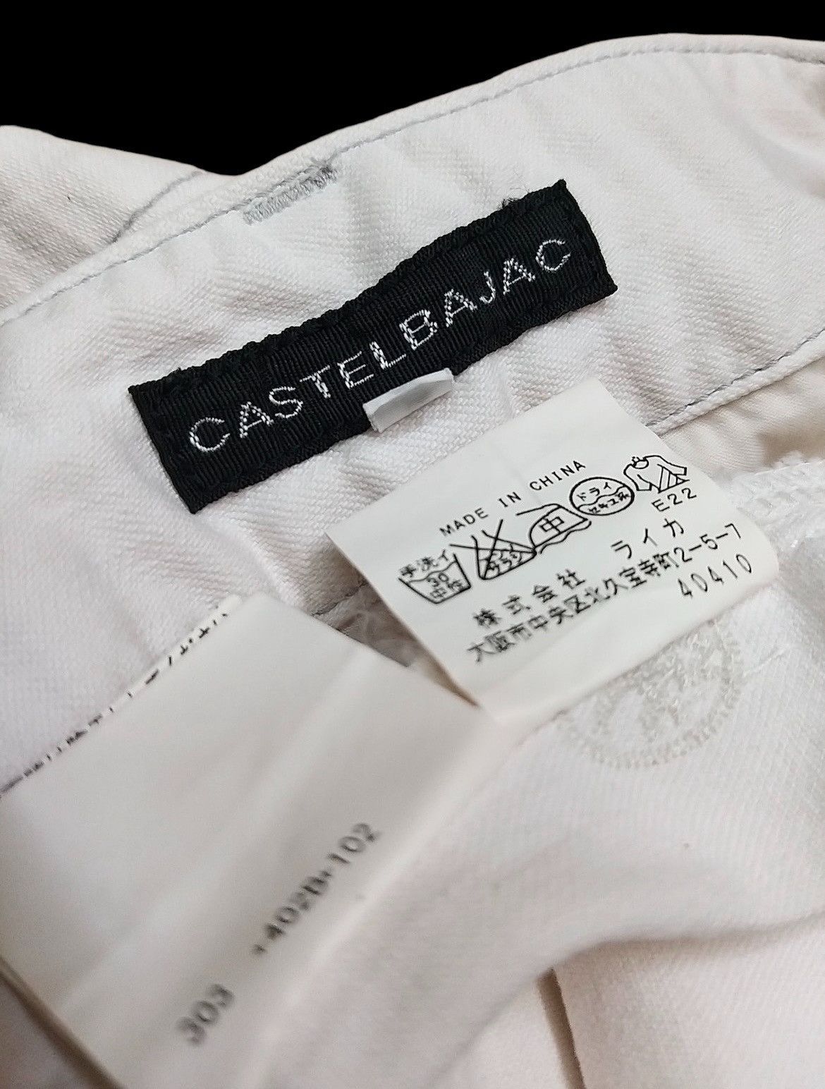 Disney × Jean Charles De Castelbajac JEAN CHARLES DE CASTELBAJAC EMBROIDERY LOGO 3/4 DENIM PANT Size US 30 / EU 46 - 16 Thumbnail