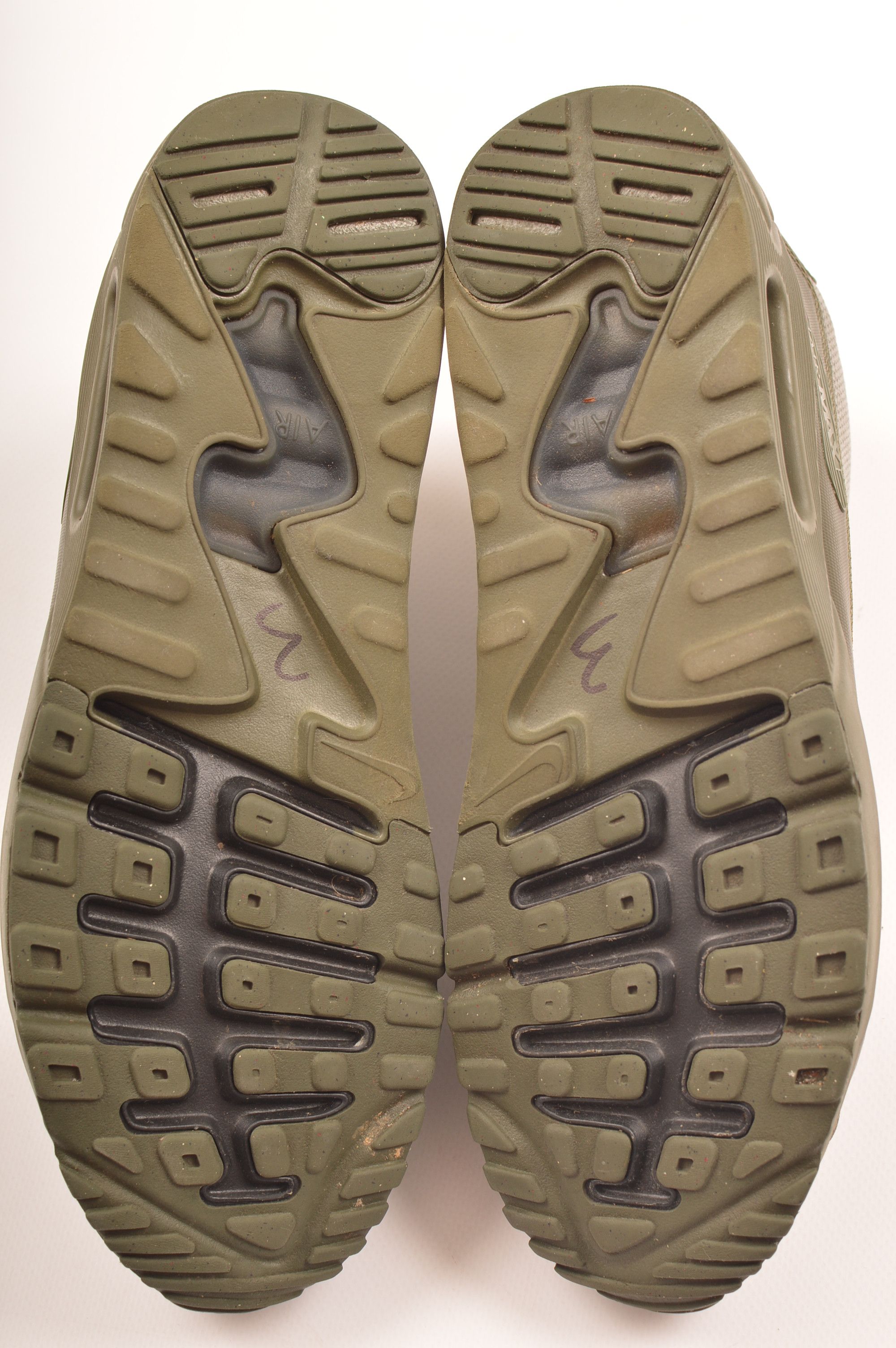 Nike Nike Air Max 90 Ultra 2.0 Essential Size US 10 / EU 43 - 7 Thumbnail