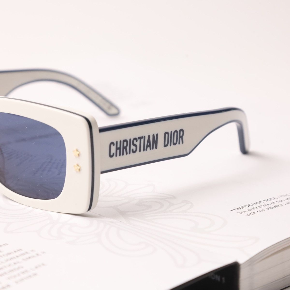 Dior DIOR DIORPACIFIC S1U SUNGLASSES Size ONE SIZE - 3 Thumbnail