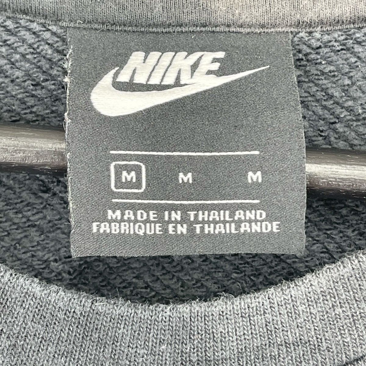 Nike Vintage Y2K Nike Black Sun Faded Sweatshirt Size US M / EU 48-50 / 2 - 6 Thumbnail