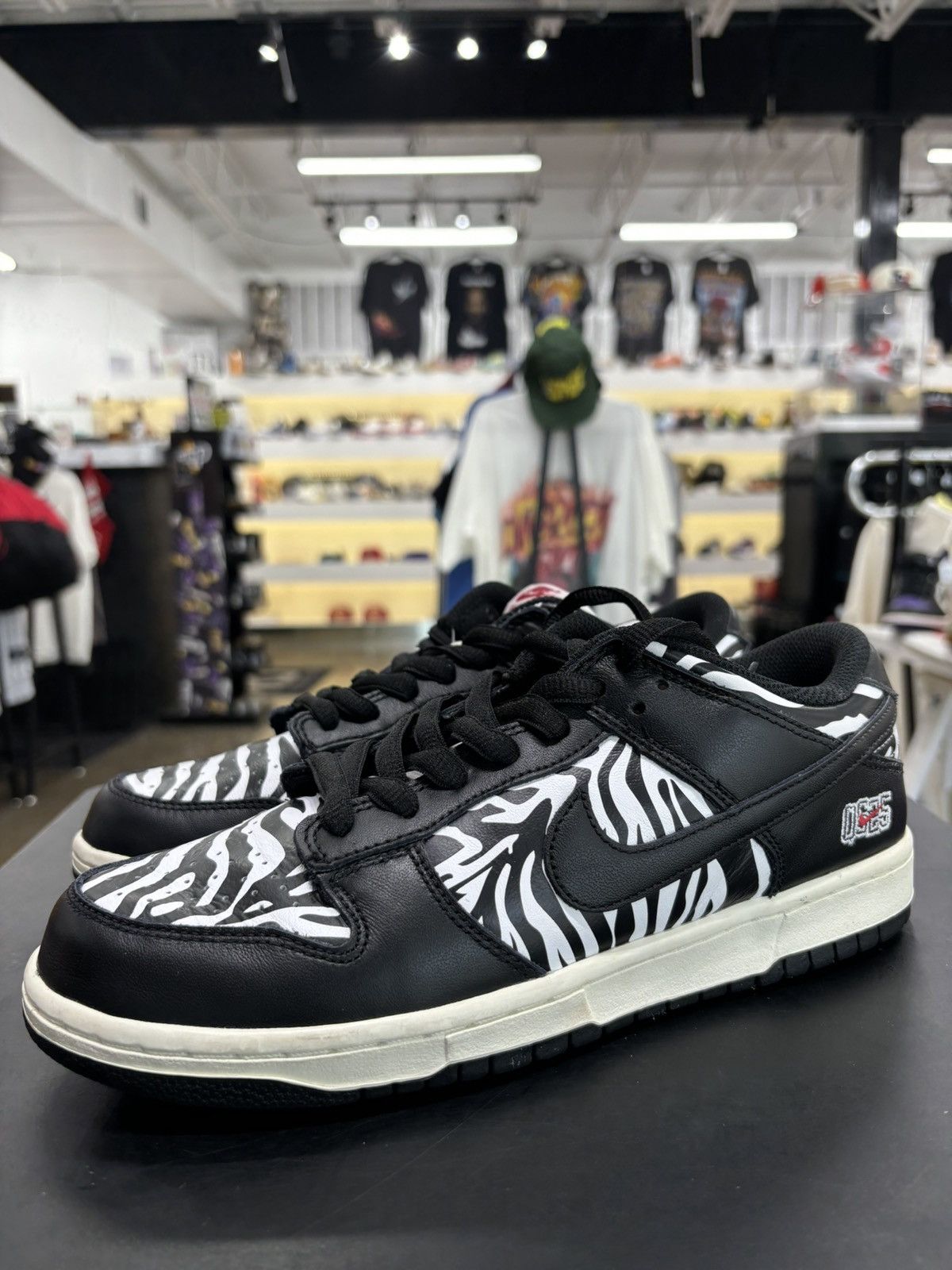 Nike Nike SB Dunk Low OG size 7.5 Size US 7.5 / EU 40-41 - 1 Thumbnail