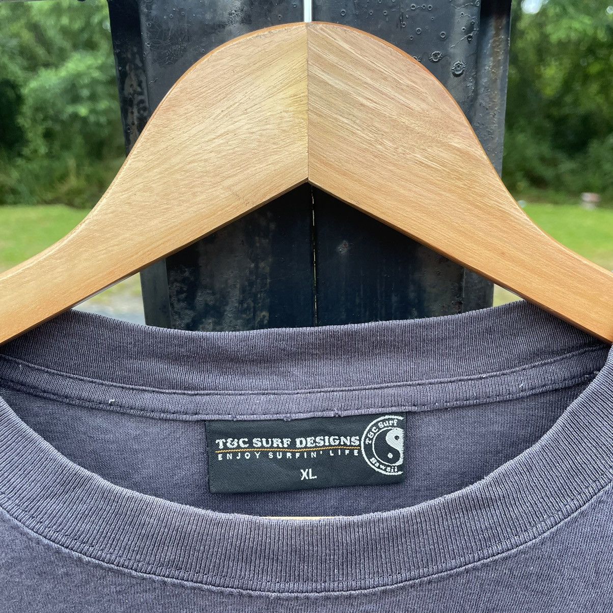 Vintage 🔥Vintage Hawaiin T&C Surf Big Logo Surfing Tee Size US XL / EU 56 / 4 - 11 Thumbnail