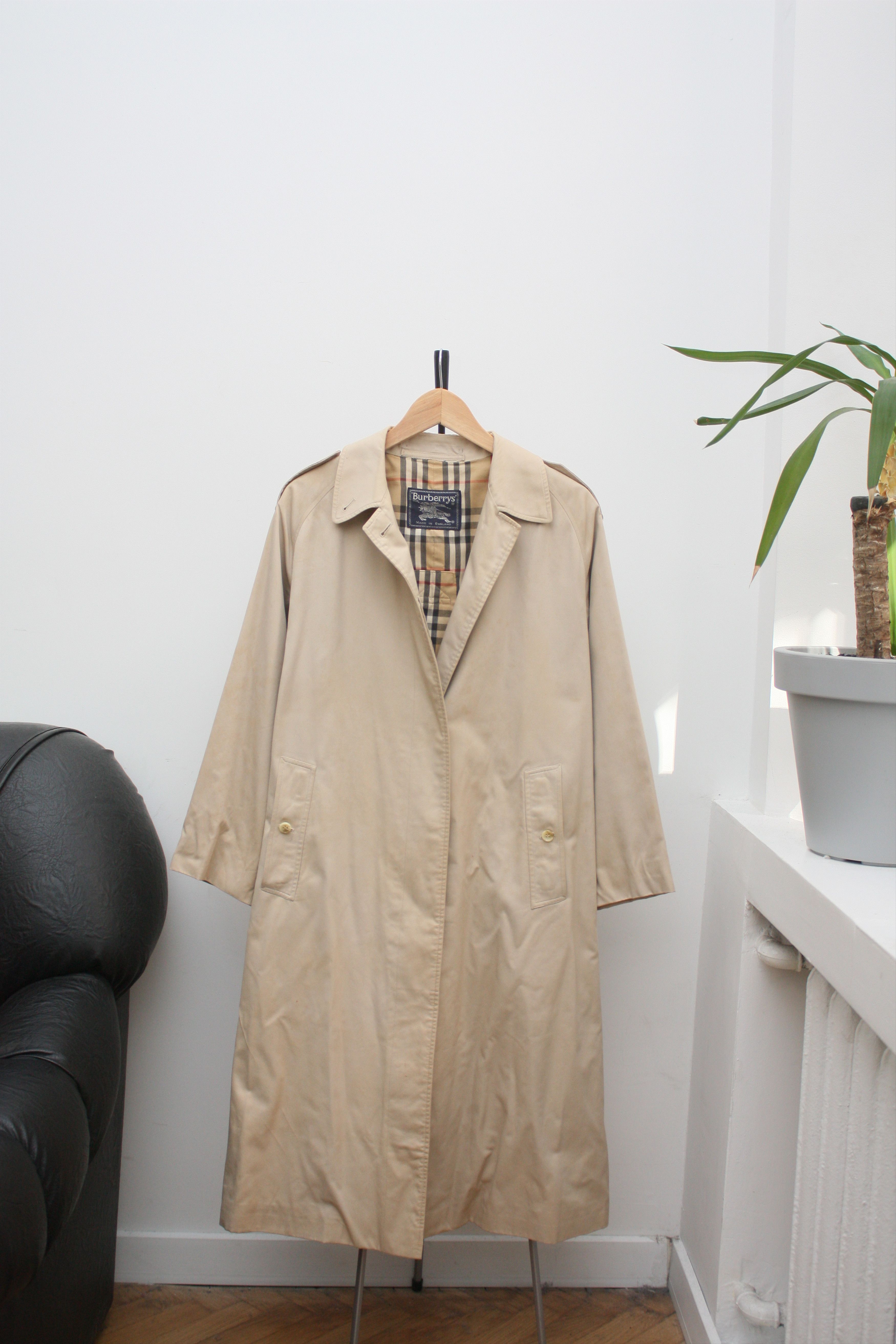 Burberry Burberry's Nova Check Beige Trench Coat Size M / US 6-8 / IT 42-44 - 2 Thumbnail