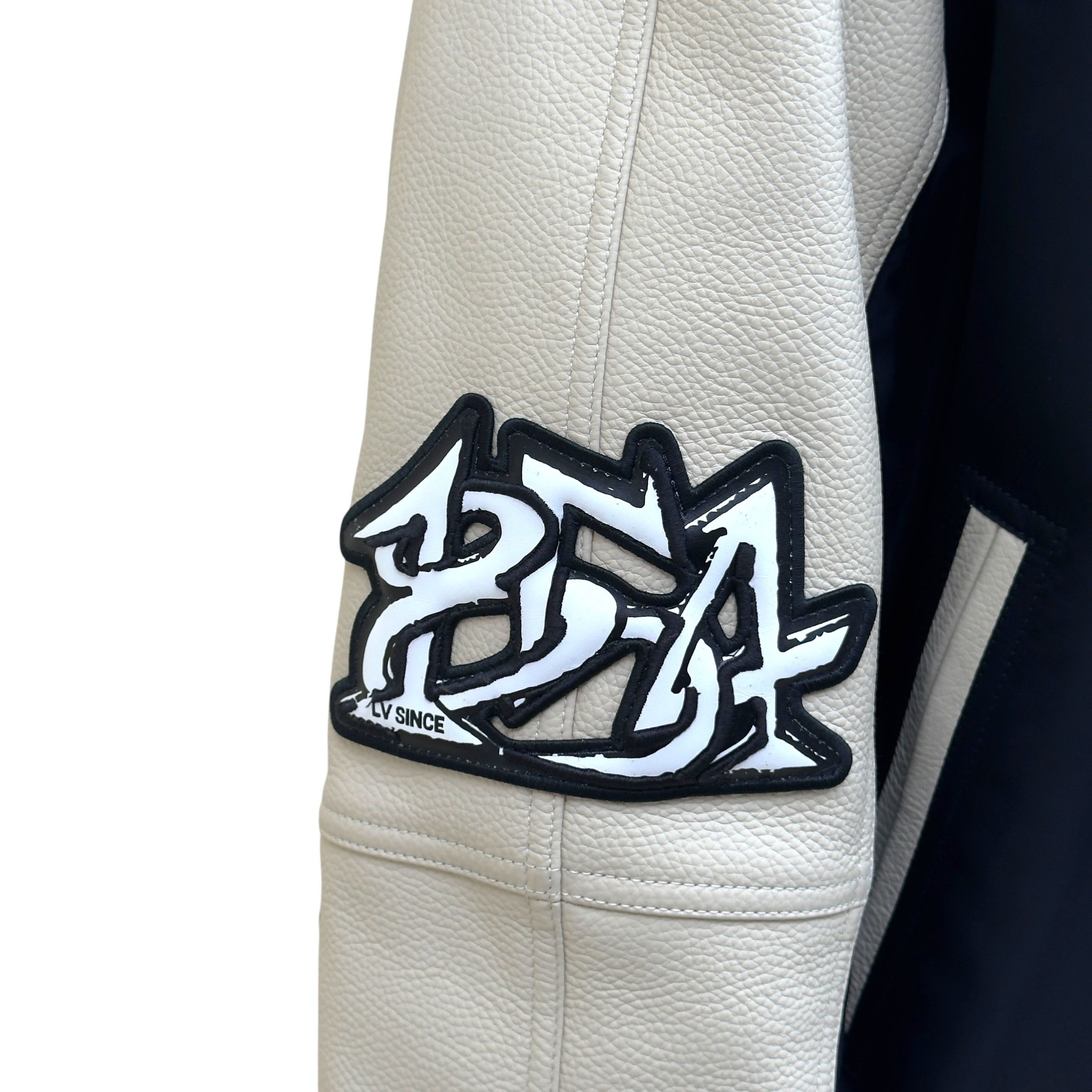 Louis Vuitton LOUIS VUITTON LEATHER / NYLON JACKET CREAM / NAVY 50 / L Size US L / EU 52-54 / 3 - 6 Thumbnail