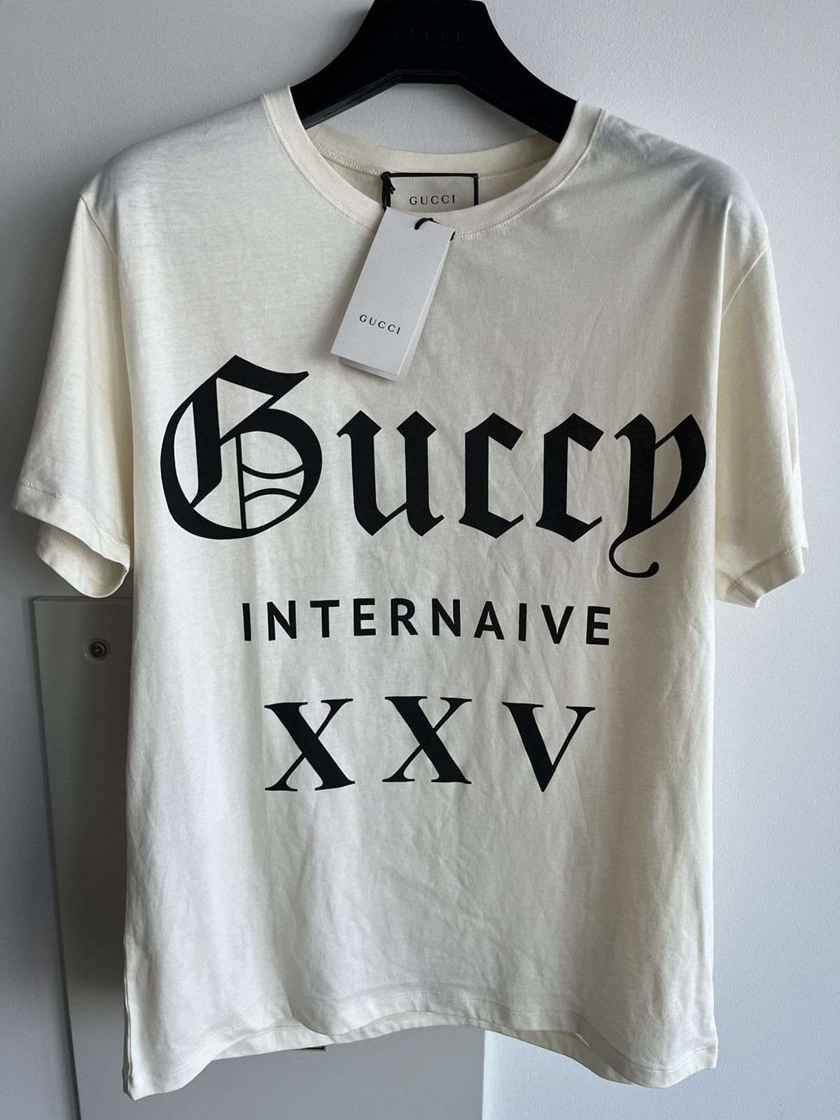 Gucci Gucci Super Runway Logo Internaive Tee T-shirt Brand New Size US L / EU 52-54 / 3 - 16 Thumbnail