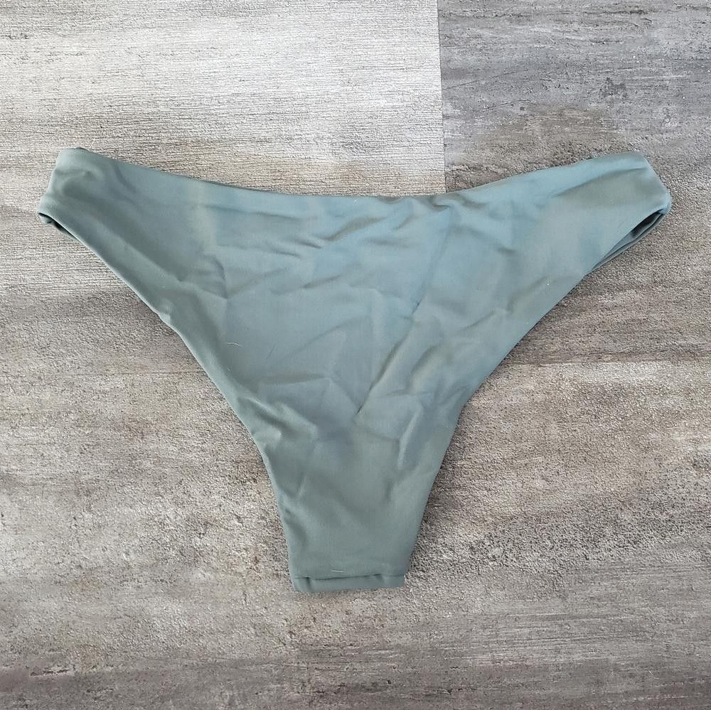 Designer Sage Green Zaful Bikini Bottoms Size ONE SIZE - 2 Thumbnail