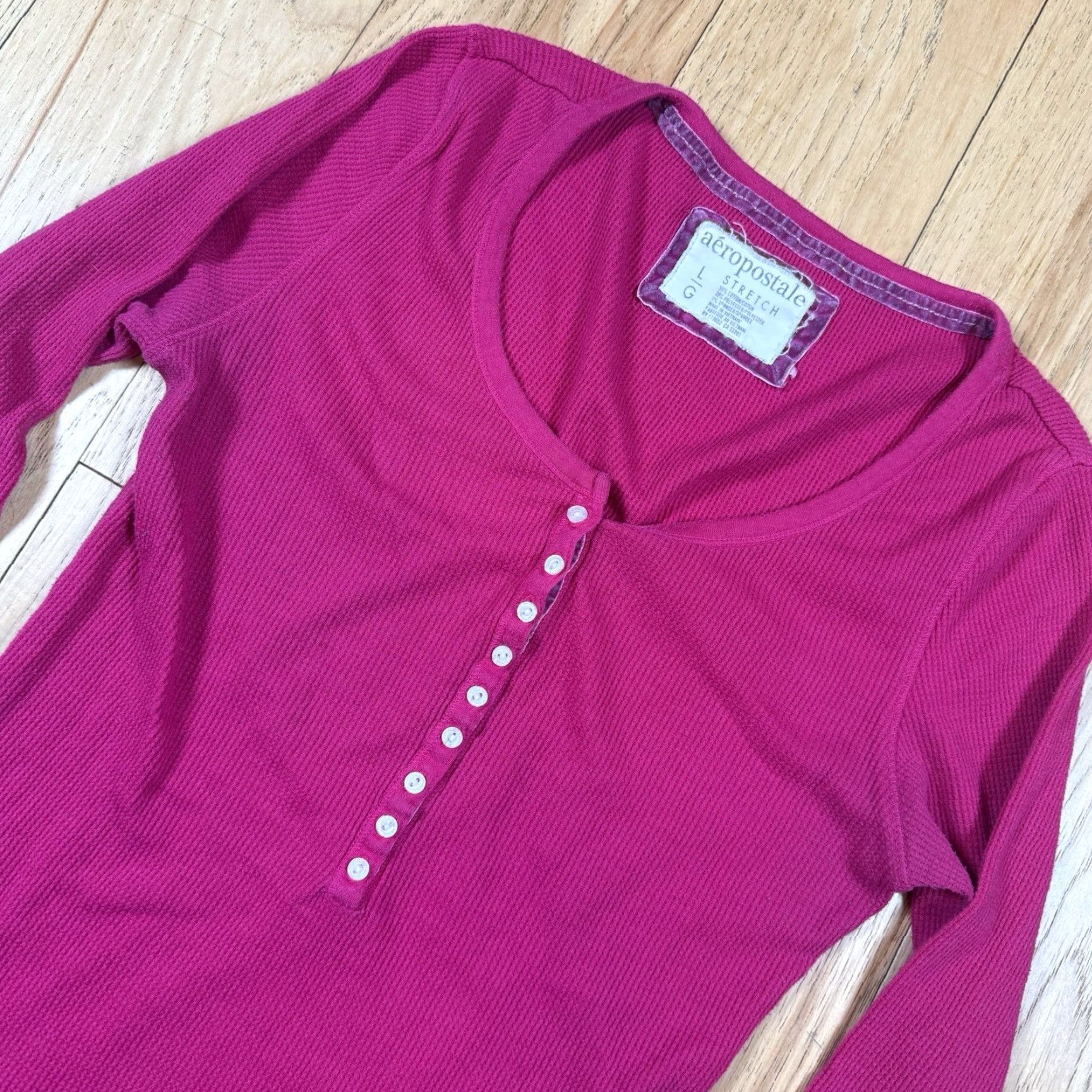 Vintage VTG Aeropostale Long Sleeve T-Shirt Women’s Large Pink Stretch 1/2 Button Size L / US 10 / IT 46 - 2 Thumbnail