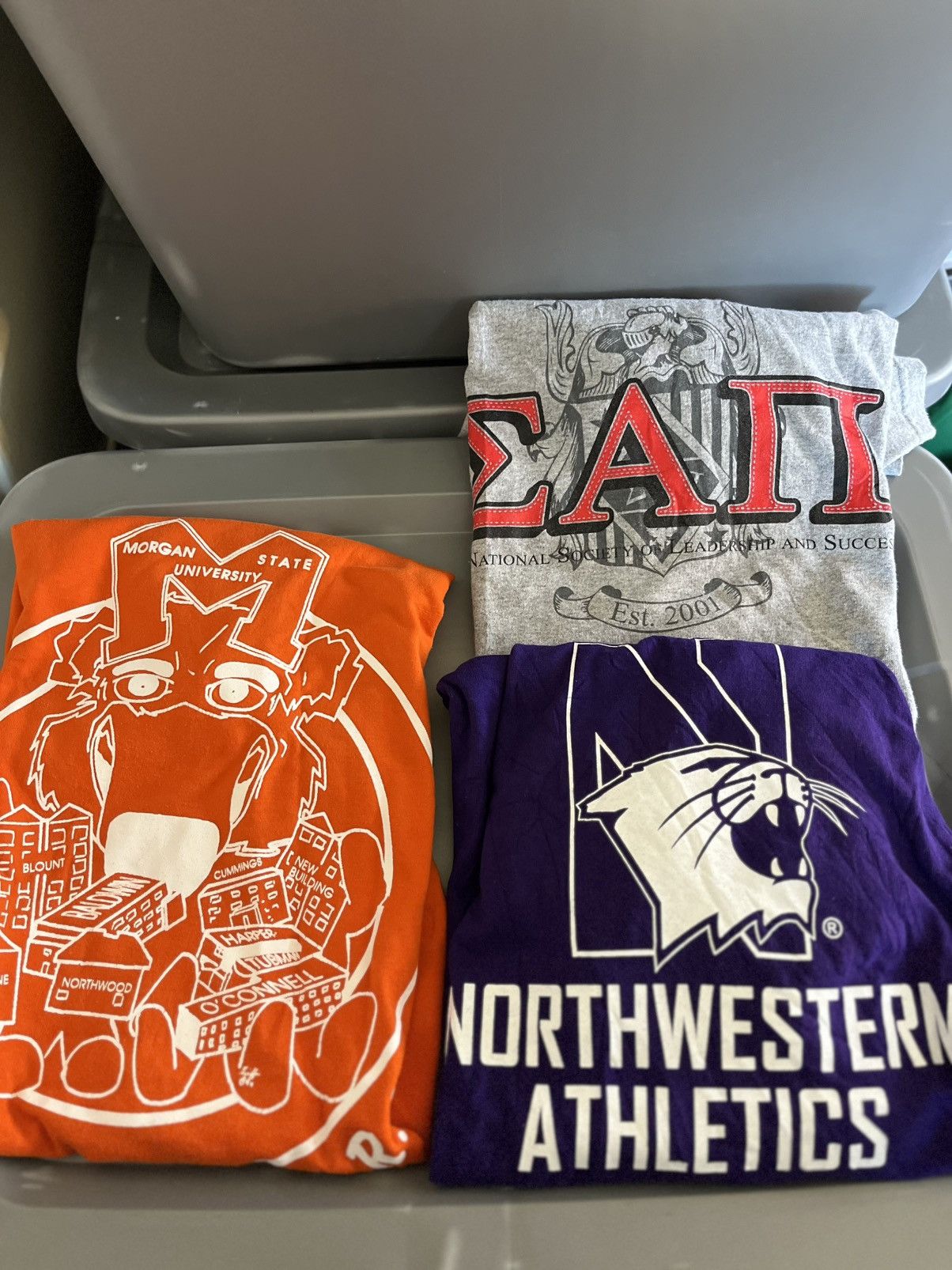 Fruit Of The Loom 3 shirt vintage college shirt bundle morgan northwestern Size US XL / EU 56 / 4 - 1 Thumbnail