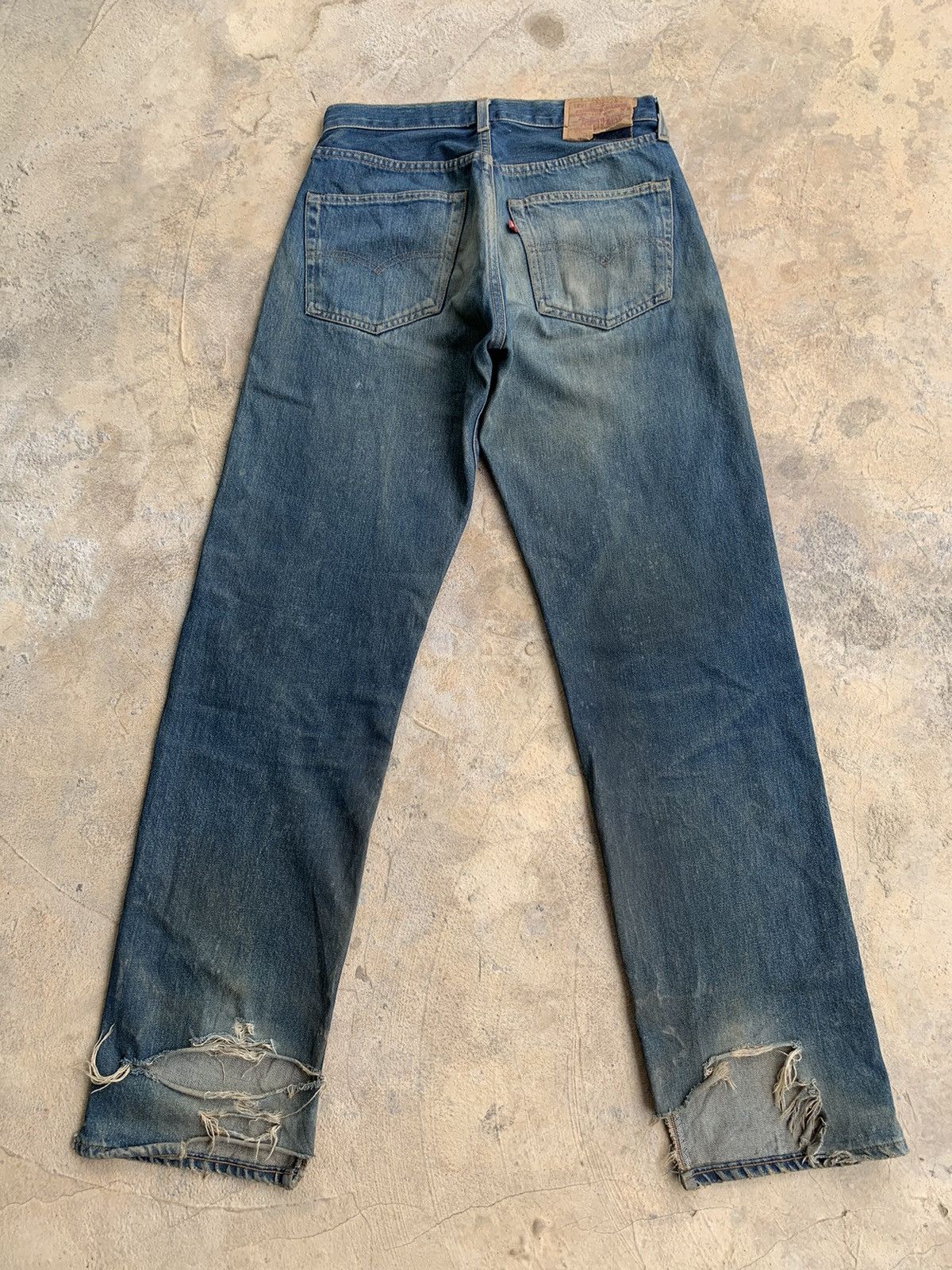 Levi's × Vintage Big E Vintage Levi’s 501 Redline Jeans Selvedge Distressed Size US 29 - 2 Thumbnail