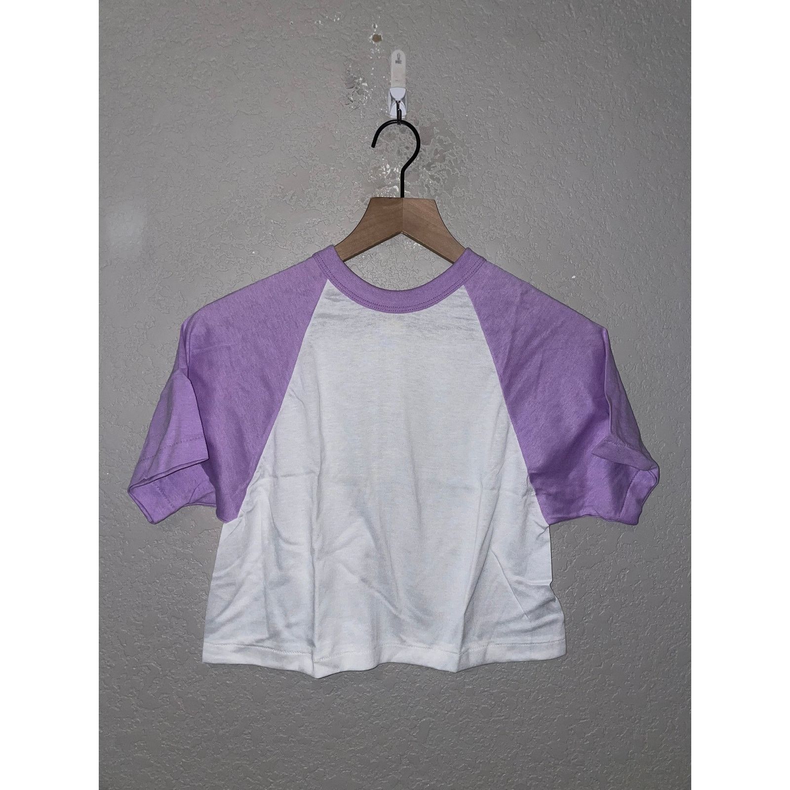 Other Women's Sportswear White Purple Crop Top Blank Shirt Tee M Size M / US 6-8 / IT 42-44 - 1 Thumbnail
