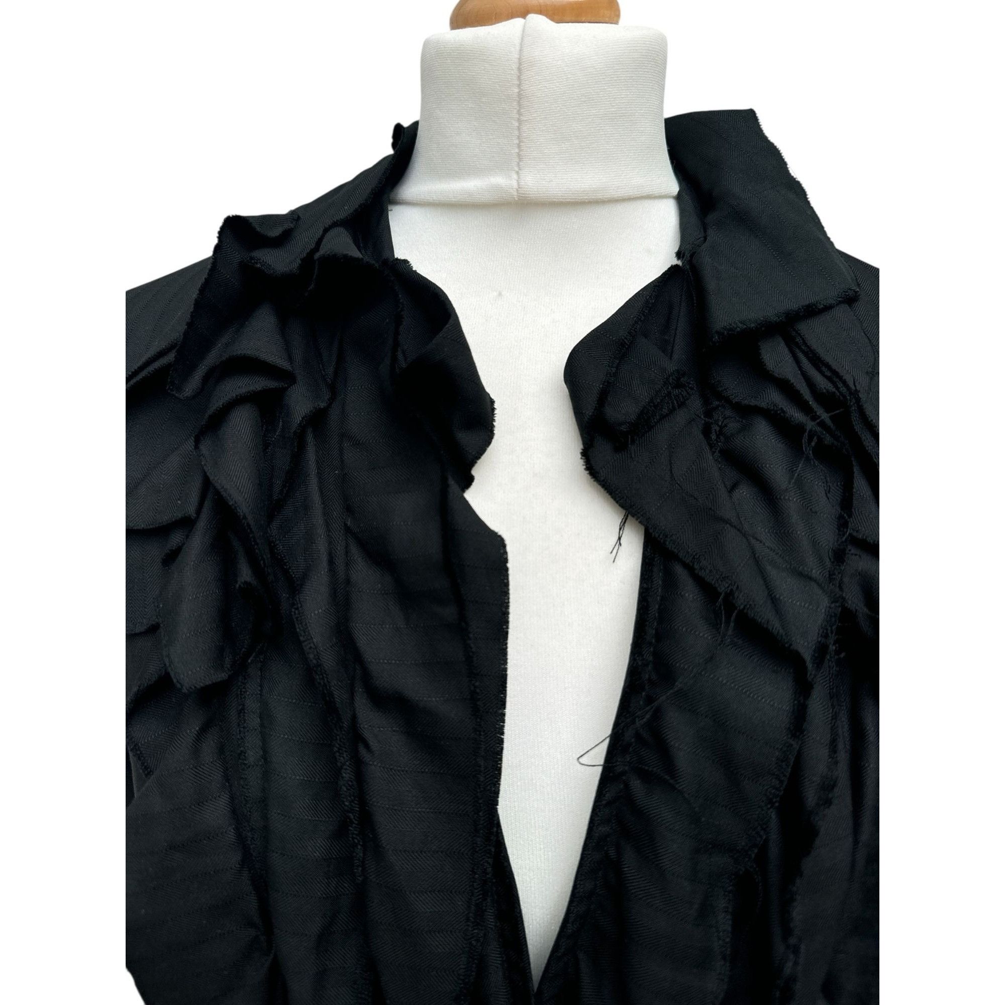 Issey Miyake Black Silk Ruffled Jacket Size S / US 4 / IT 40 - 3 Thumbnail