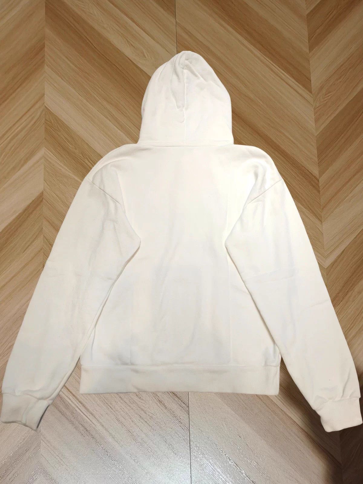 Celine Celine 98 new studded sweatshirt XS arm stain dry clean Size XS / US 0-2 / IT 36-38 - 2 Thumbnail