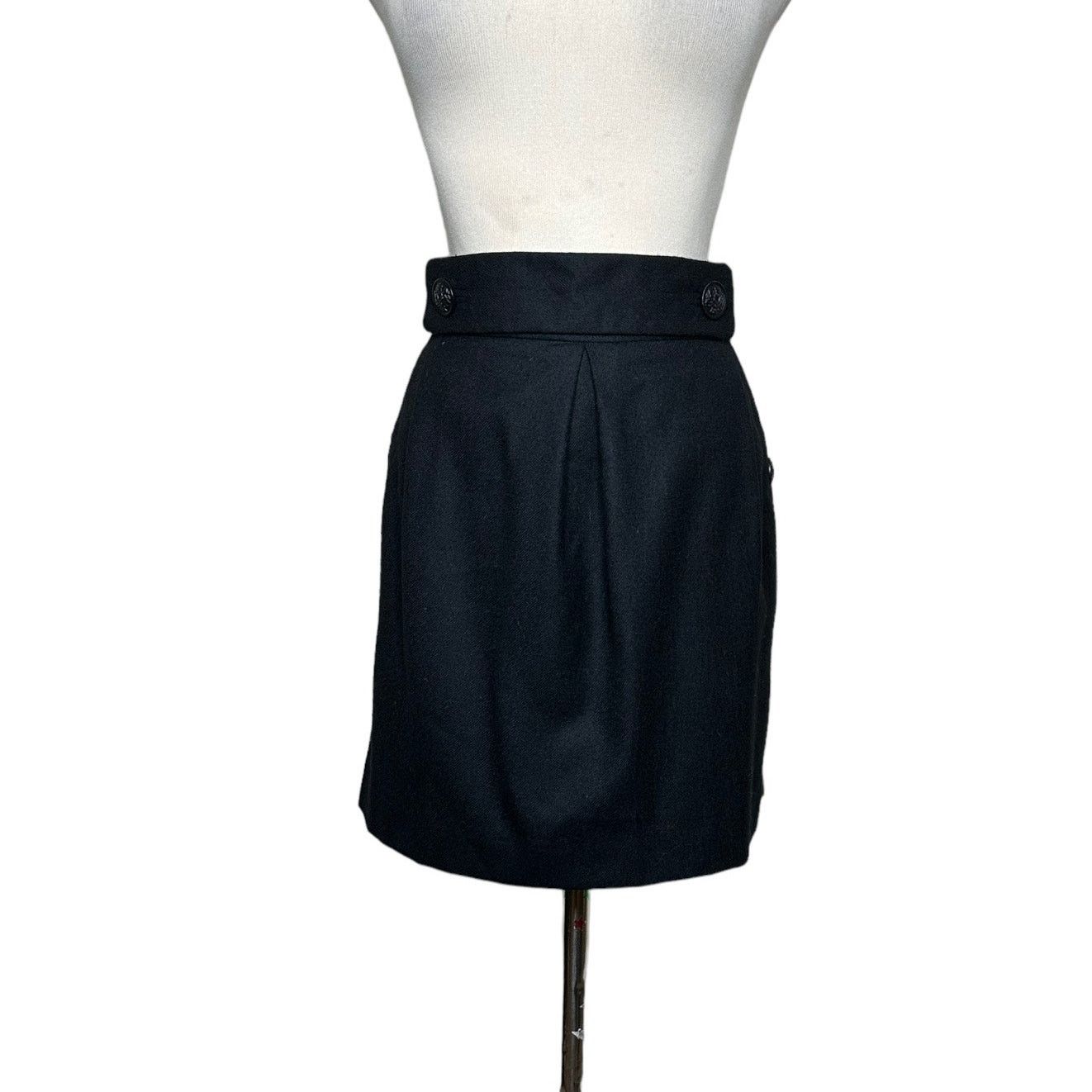 Banana Republic Banana Republic black wool front pleat mini skirt size 8 Size 30" / US 8 / IT 44 - 1 Thumbnail