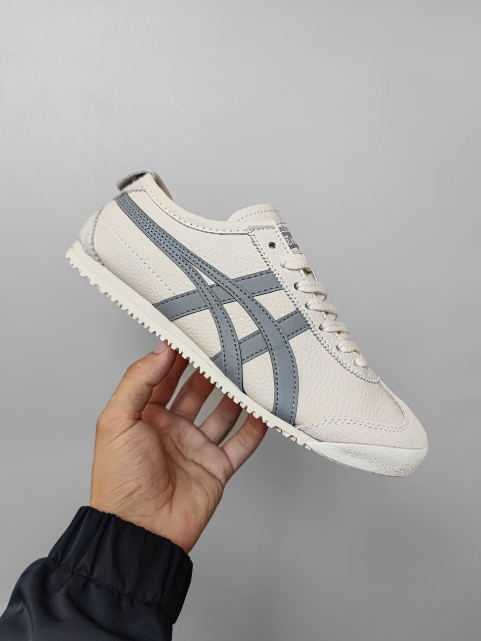 Asics × Onitsuka Tiger × Vintage Onitsuka Tiger Mexico 66 Yellow/ Black Kill Bill Size US 8.5 / EU 41-42 - 5 Thumbnail