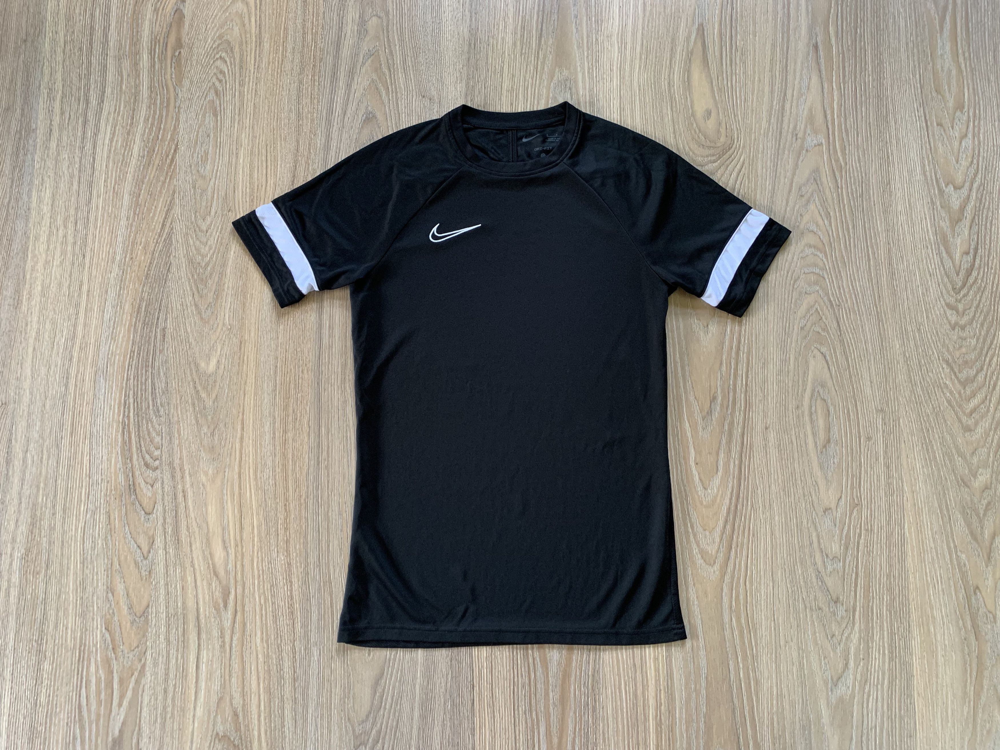 Nike Nike Black Sport T Shirt Size US S / EU 44-46 / 1 - 1 Thumbnail