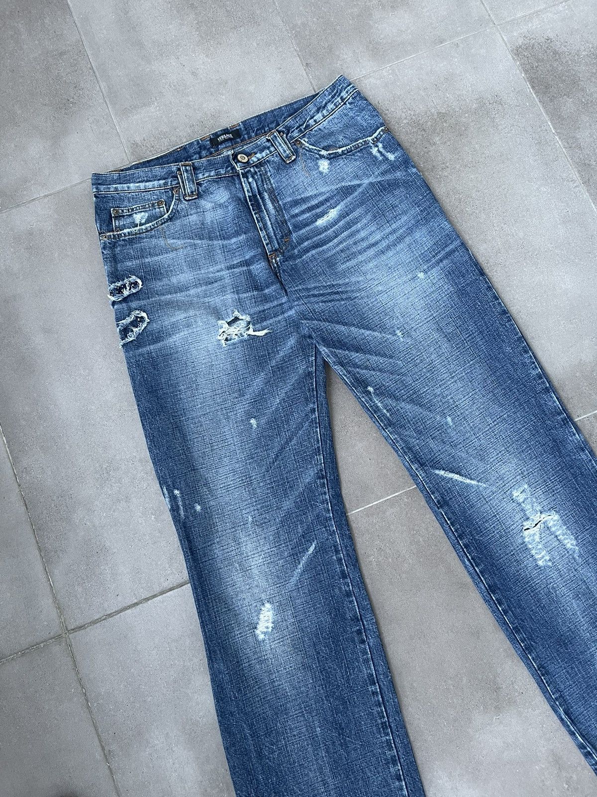 Versace Versace Jeans Couture Distressed Light Indigo Denim Pants Size US 32 / EU 48 - 10 Thumbnail