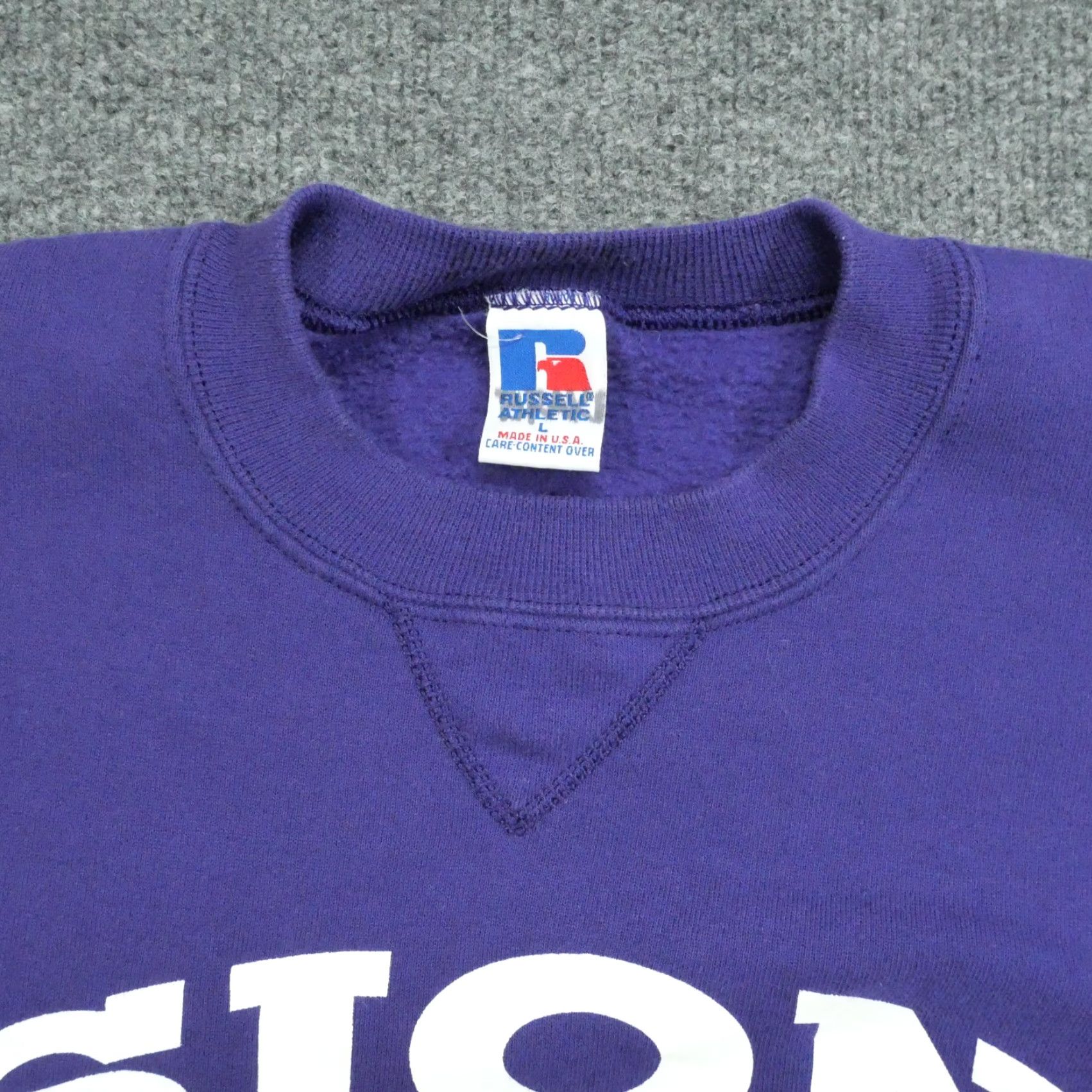 Russell Athletic VINTAGE Russell Athletic Sweatshirt Men Adult Large Purple 90s Size US L / EU 52-54 / 3 - 3 Thumbnail