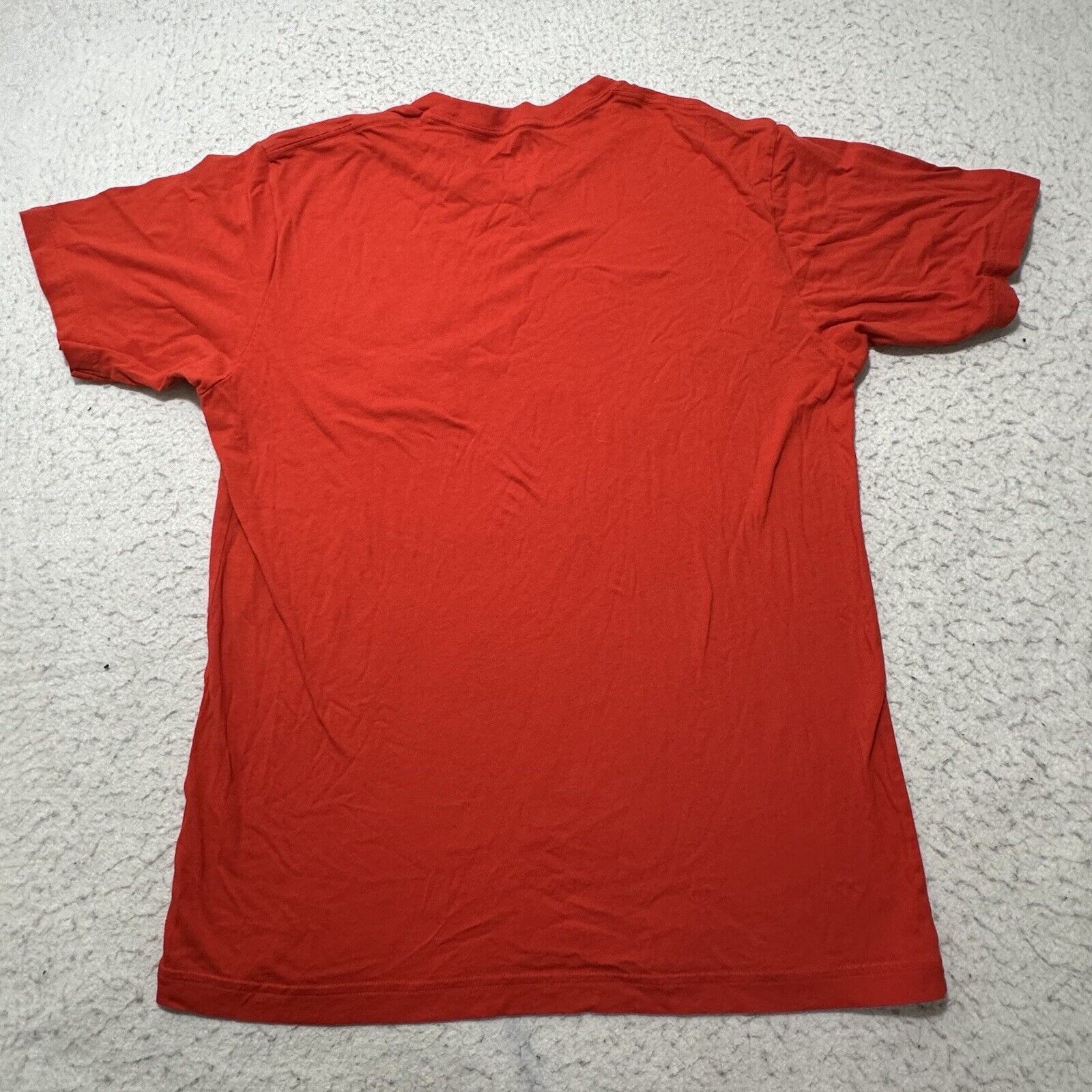 Uniqlo UNIQLO Disney Medium Mickey Mouse Pocket Square Red T Shirt Size US M / EU 48-50 / 2 - 10 Thumbnail