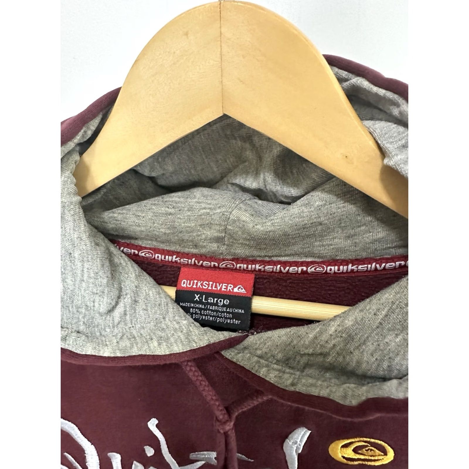Quiksilver VINTAGE Quiksilver Hoodie Sweatshirt Maroon XL Y2K Surf Skate Faded Worn Distressed Mens Size US XL / EU 56 / 4 - 3 Thumbnail