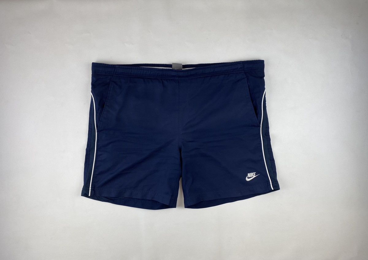 Jordan Brand × Nike × Vintage Nike Shorts Nylon 90S Big Back Logo Swoosh Swim Size US 36 / EU 52 - 2 Thumbnail
