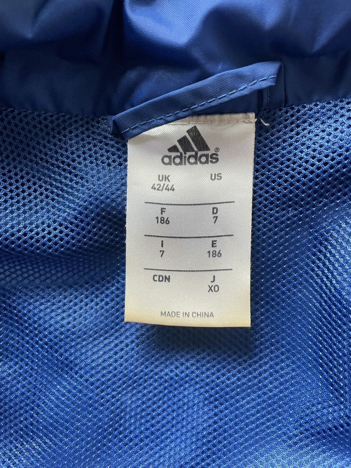 Adidas Vintage Adidas Chelsea Nylon Football Jacket Hooded Y2k Size US XL / EU 56 / 4 - 8 Thumbnail