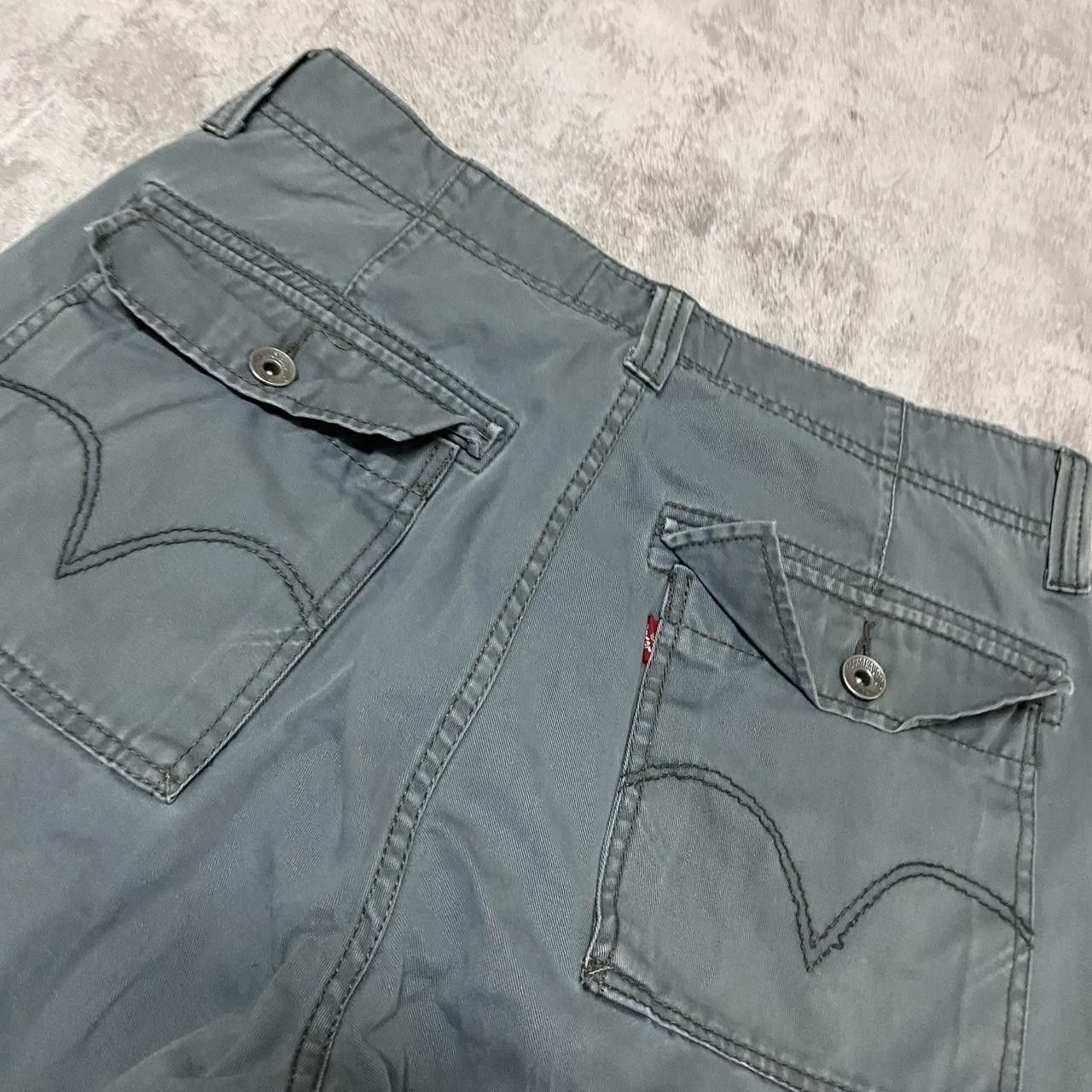 Levi's Grey Levi's cargo shorts y2k Baggy Size US 32 / EU 48 - 4 Thumbnail