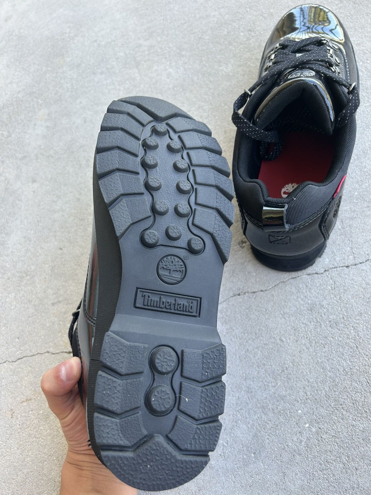 Supreme × Timberland Supreme X timberland brand new size 10 Size US 10 / EU 43 - 8 Thumbnail