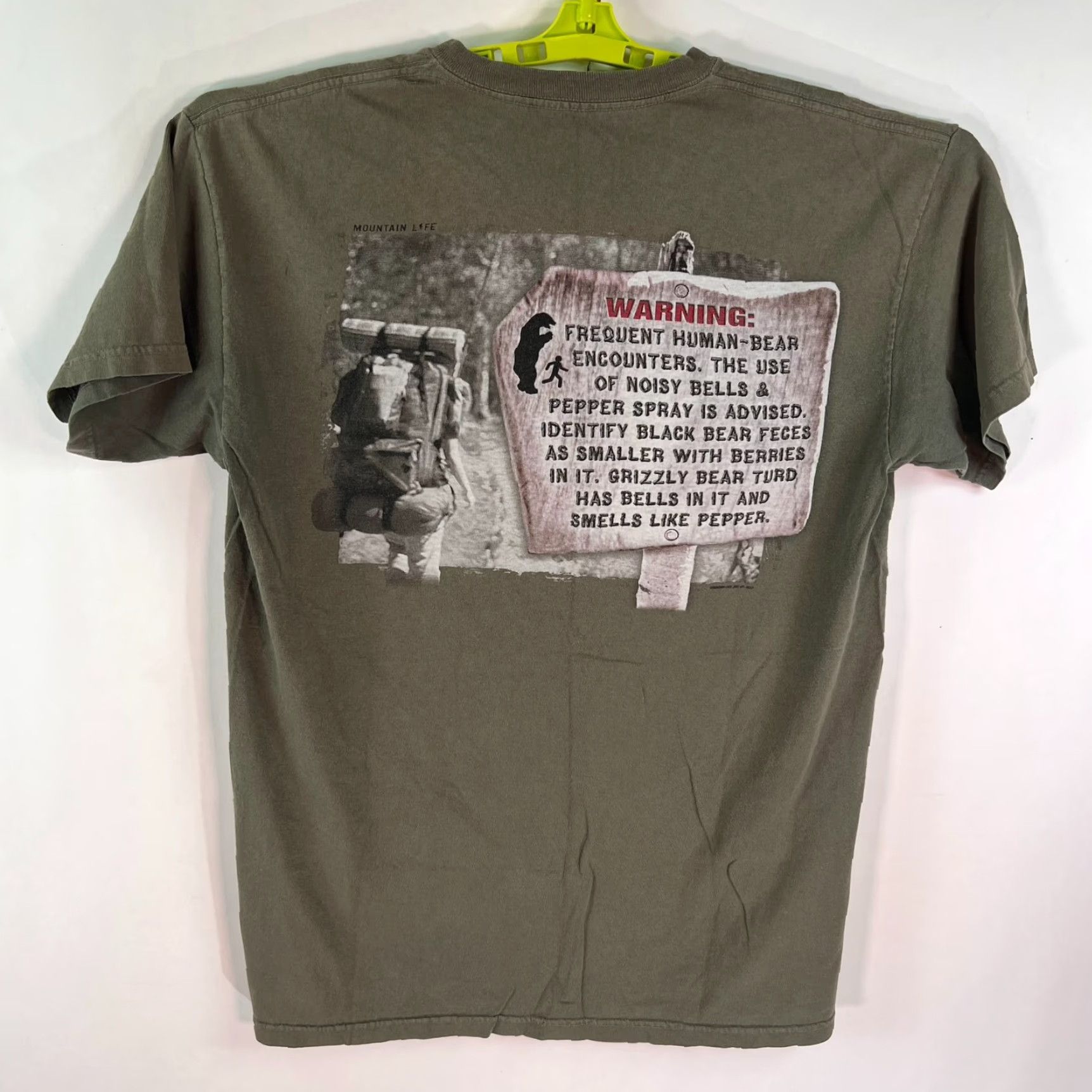 The Mountain VINTAGE The Mountain Jackson Hole WY Mountain T Shirt Mens Large Green Distressed Bear Warning Shirt Mens Large Green 90s Animals Camping US Seller Size US L / EU 52-54 / 3 - 6 Thumbnail