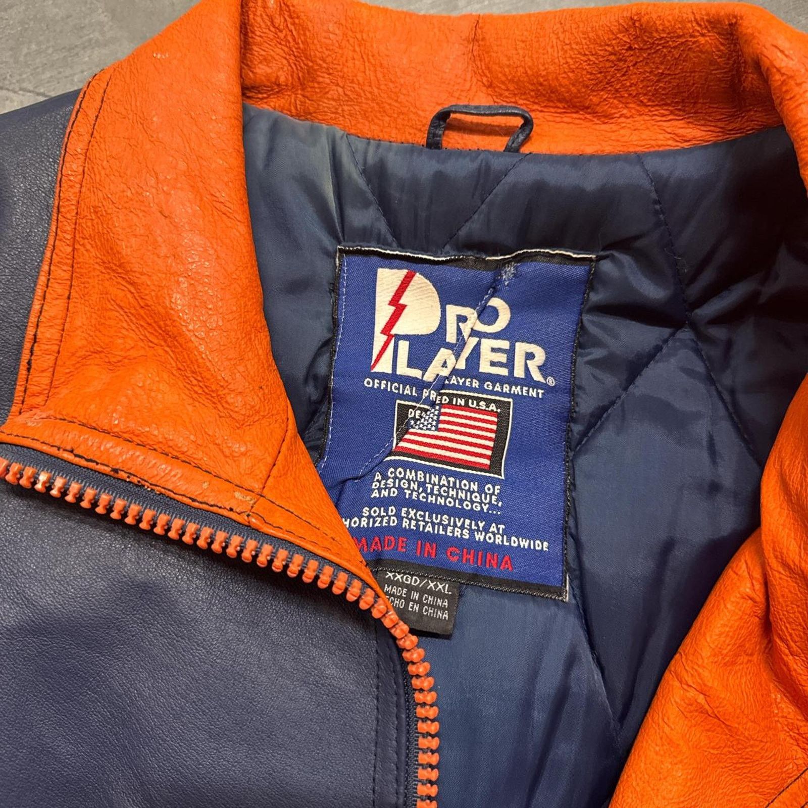 Vintage Vintage 90s Pro Player Denver Broncos NFL Leather Jacket Size US XXL / EU 58 / 5 - 3 Thumbnail