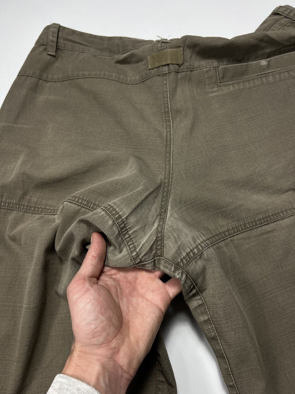 Nike Vintage Nike Corduroy Millitary Style Short Y2K Size US 36 / EU 52 - 15 Thumbnail