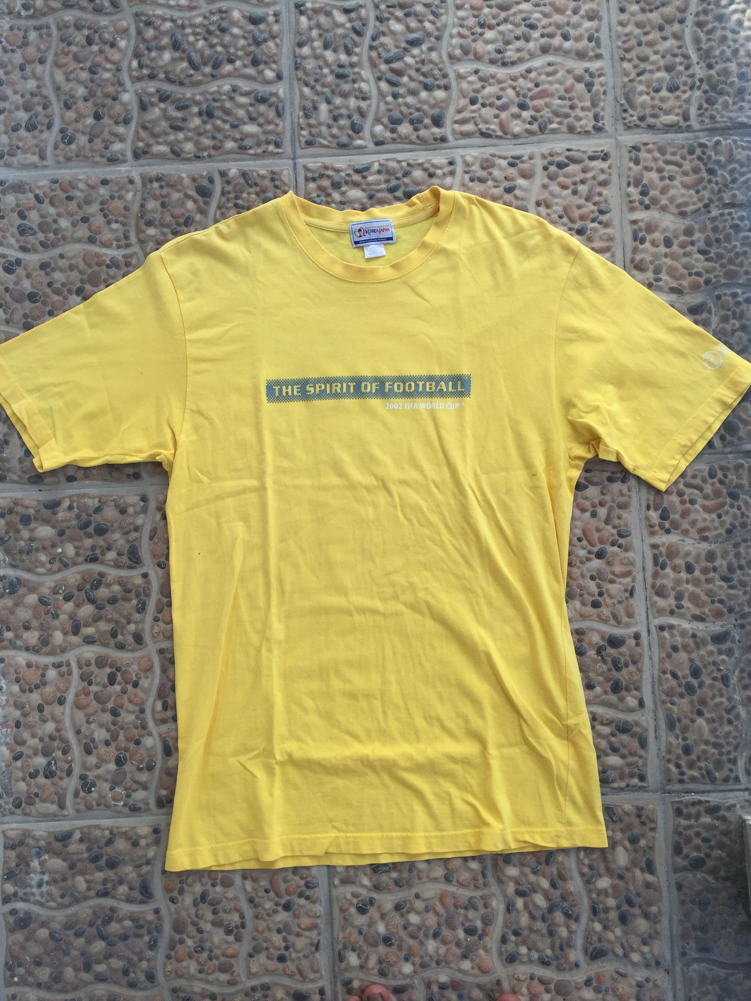 Other Official Tshirt Fifa 2002 World Cup Korea - Japan Size US XL / EU 56 / 4 - 1 Thumbnail