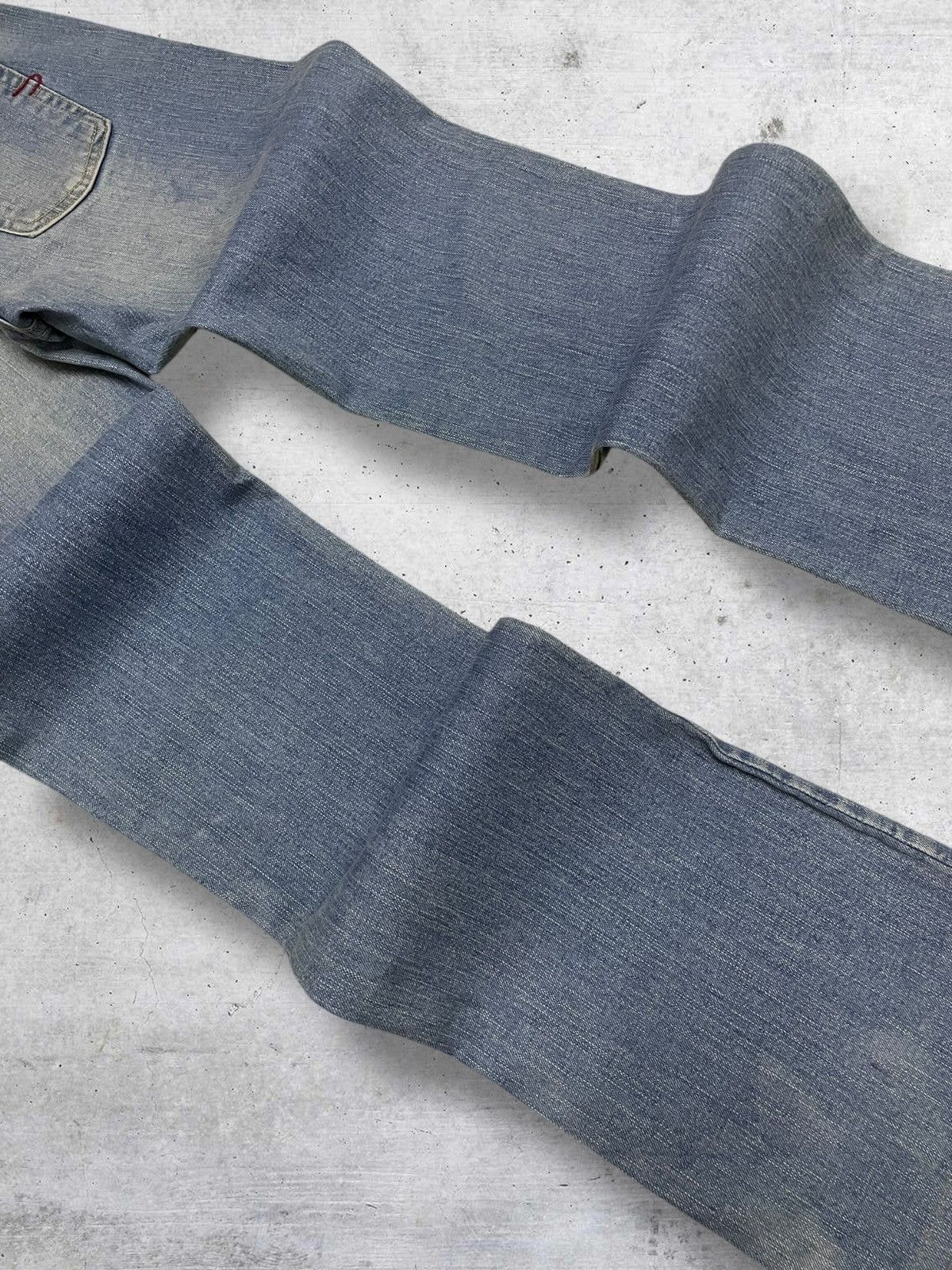 Diesel VINTAGE DIESEL INDUSTRY DESIGNER 90S BLUEWASHED FLARE DENIM Size US 28 / EU 44 - 14 Thumbnail