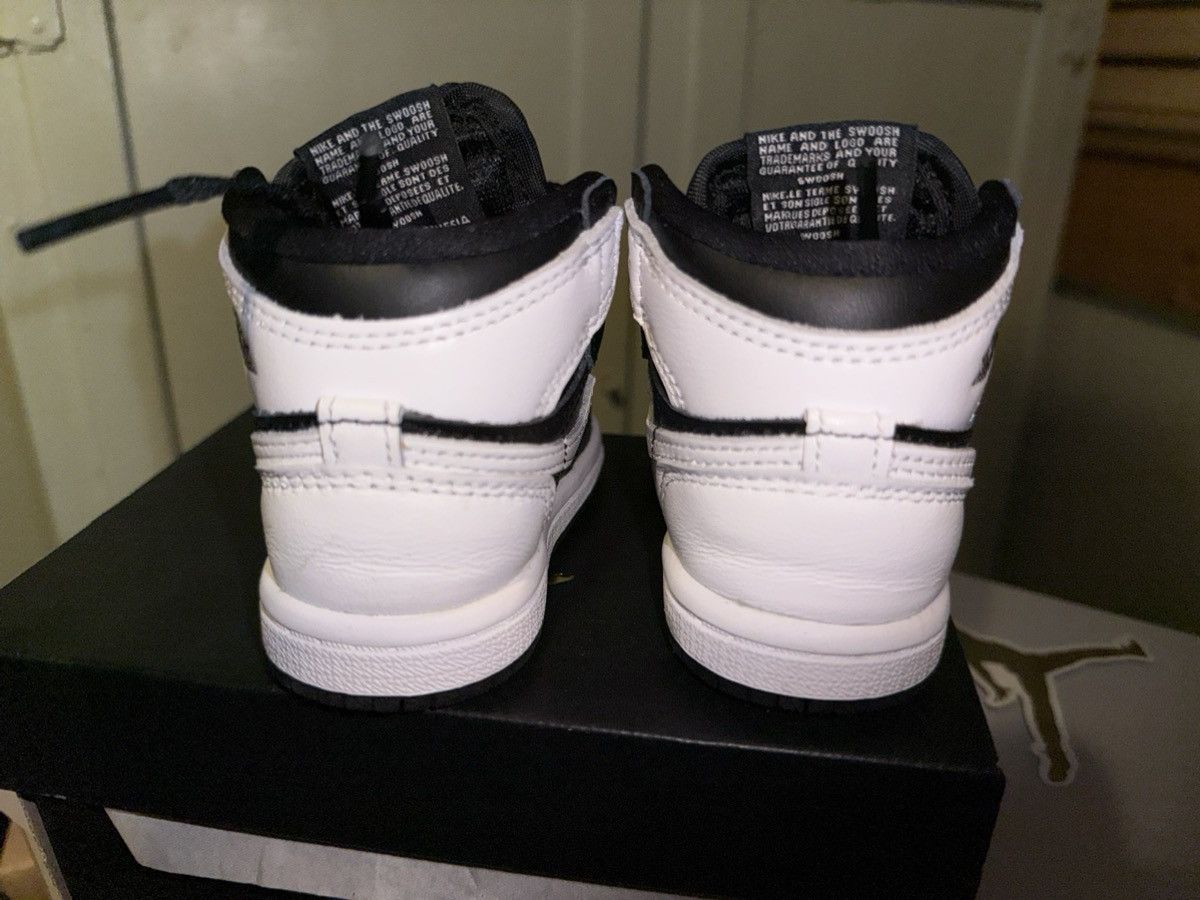 Jordan Brand NEW! Nike Air Jordan 1 Retro OG High TODDLER size 4c OG Box! Size US 5 / EU 37 - 15 Thumbnail