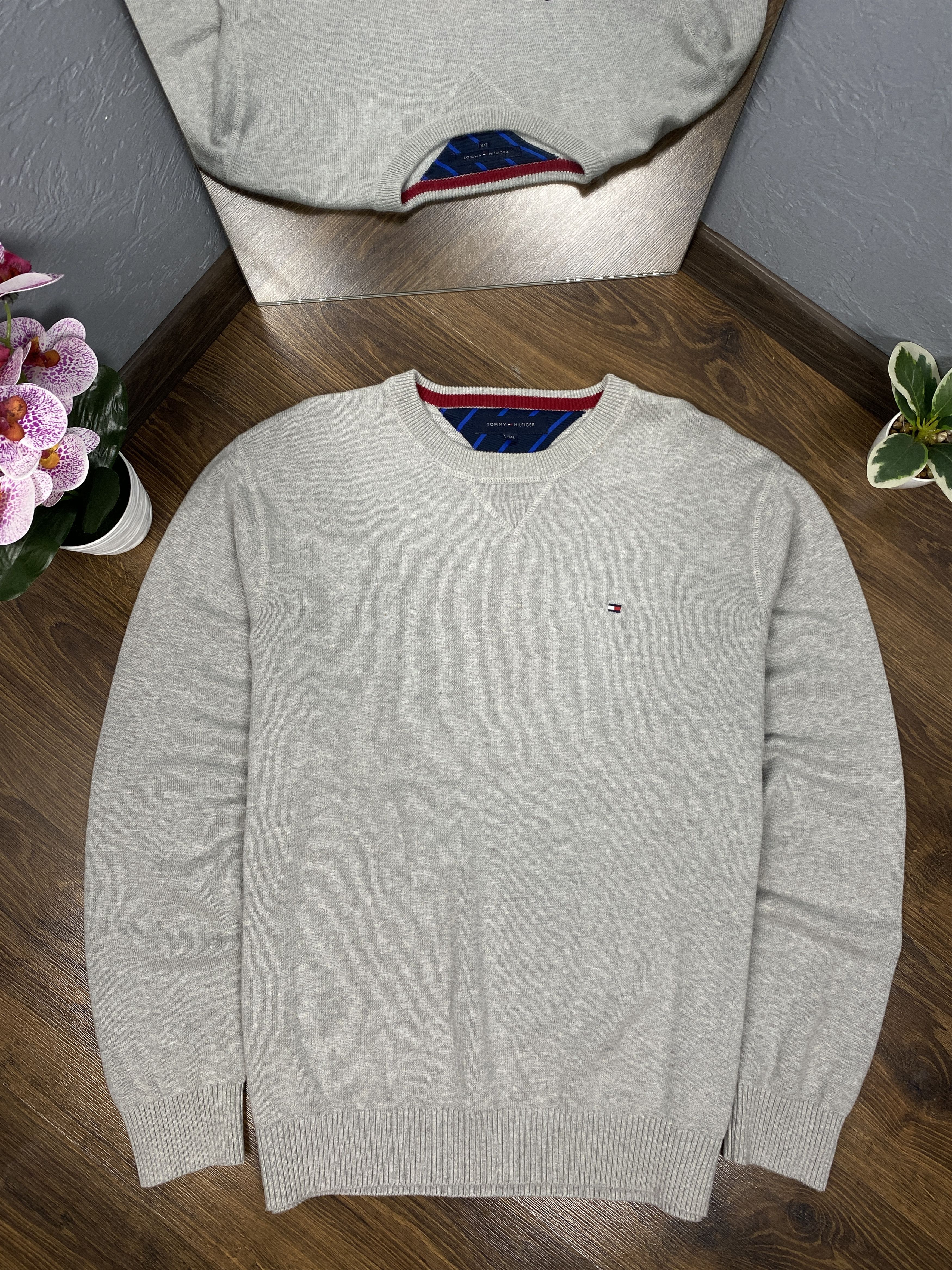 Classic tommy hilfiger sweater sales