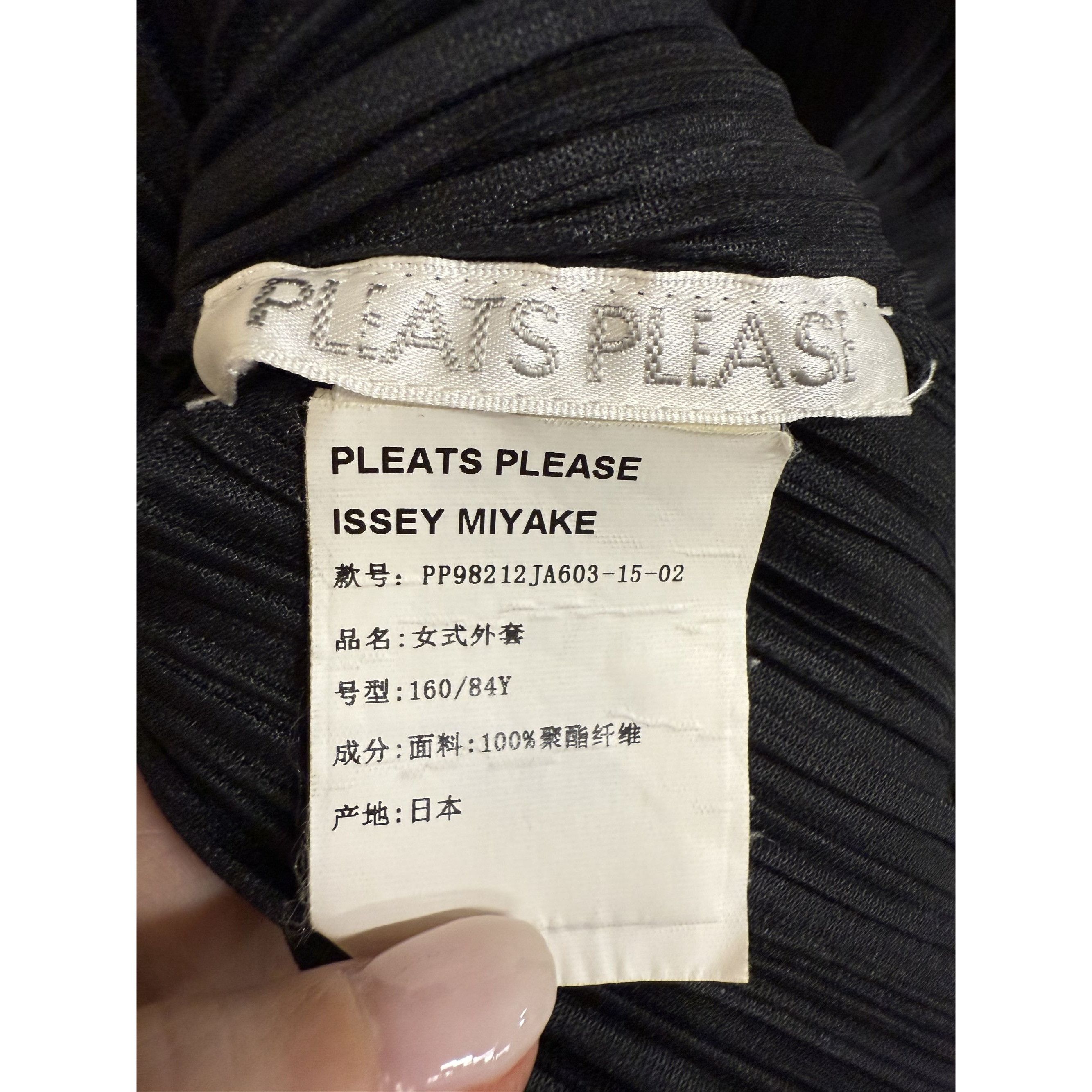 Issey Miyake Pleats Please Issey Miyake Black Long-Sleeve Button-Front Pl Size M / US 6-8 / IT 42-44 - 4 Thumbnail