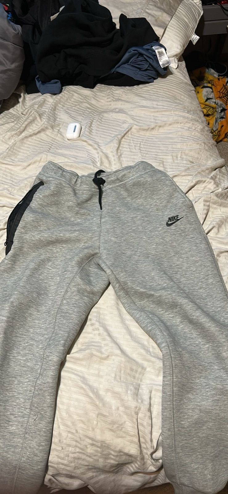 Nike Gray nike tech joggers Size US 30 / EU 46 - 1 Thumbnail