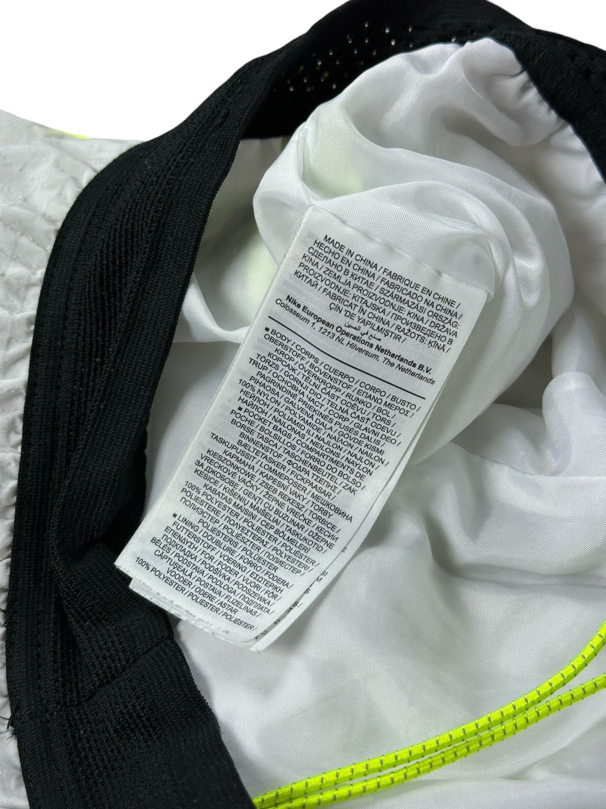 Nike Nike DNA Nylon Drill Shorts Reflective Logo Swoosh Size US 30 / EU 46 - 9 Thumbnail
