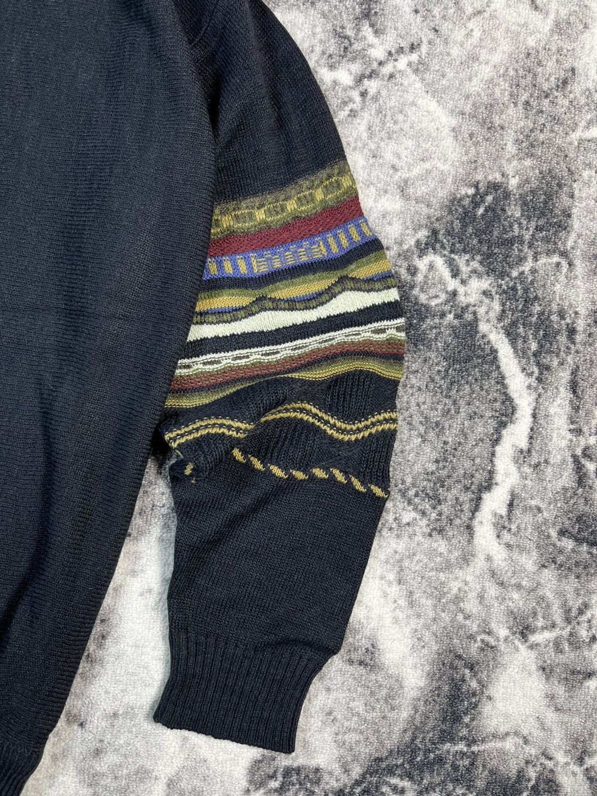 Vintage Vintage Coogi Style 3D Knit Sweater Wool Blend Size XL Size US XL / EU 56 / 4 - 12 Thumbnail