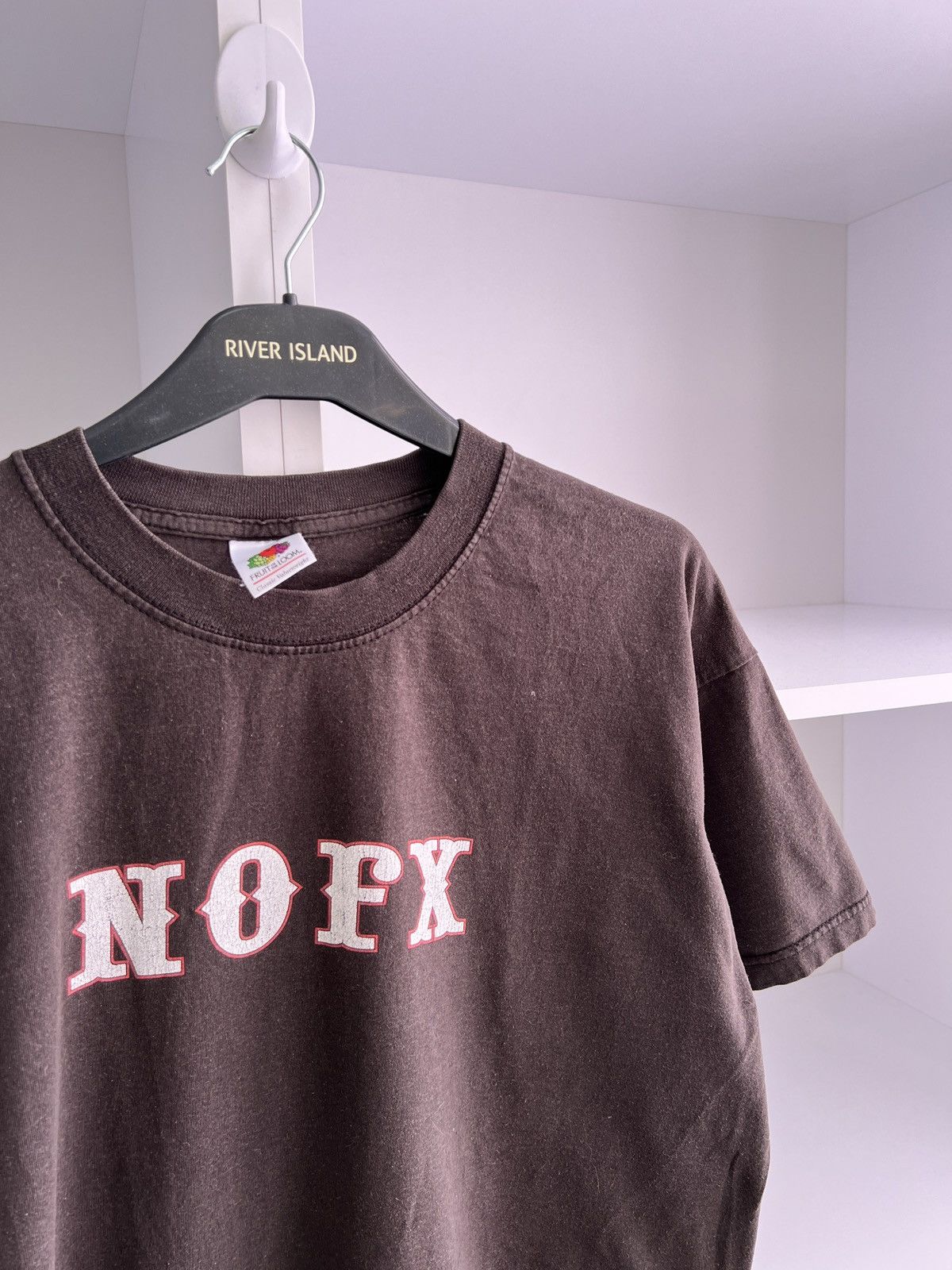Band Tees × Vintage Vintage Nofx Logo Brown T-shirt Size US L / EU 52-54 / 3 - 6 Thumbnail