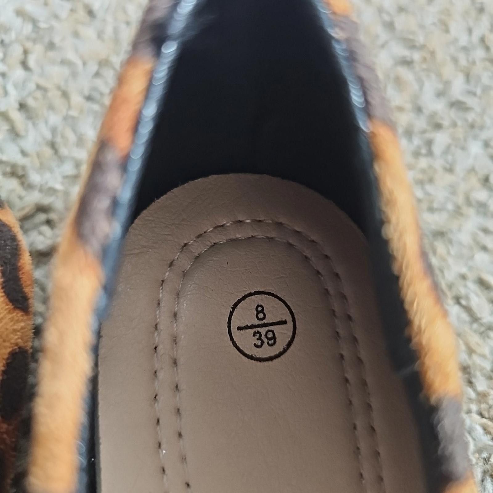 The Unbranded Brand No Brand Leopard Cheetah Print Flats Sz US 8 EUR 39 Size US 8 / IT 38 - 3 Thumbnail