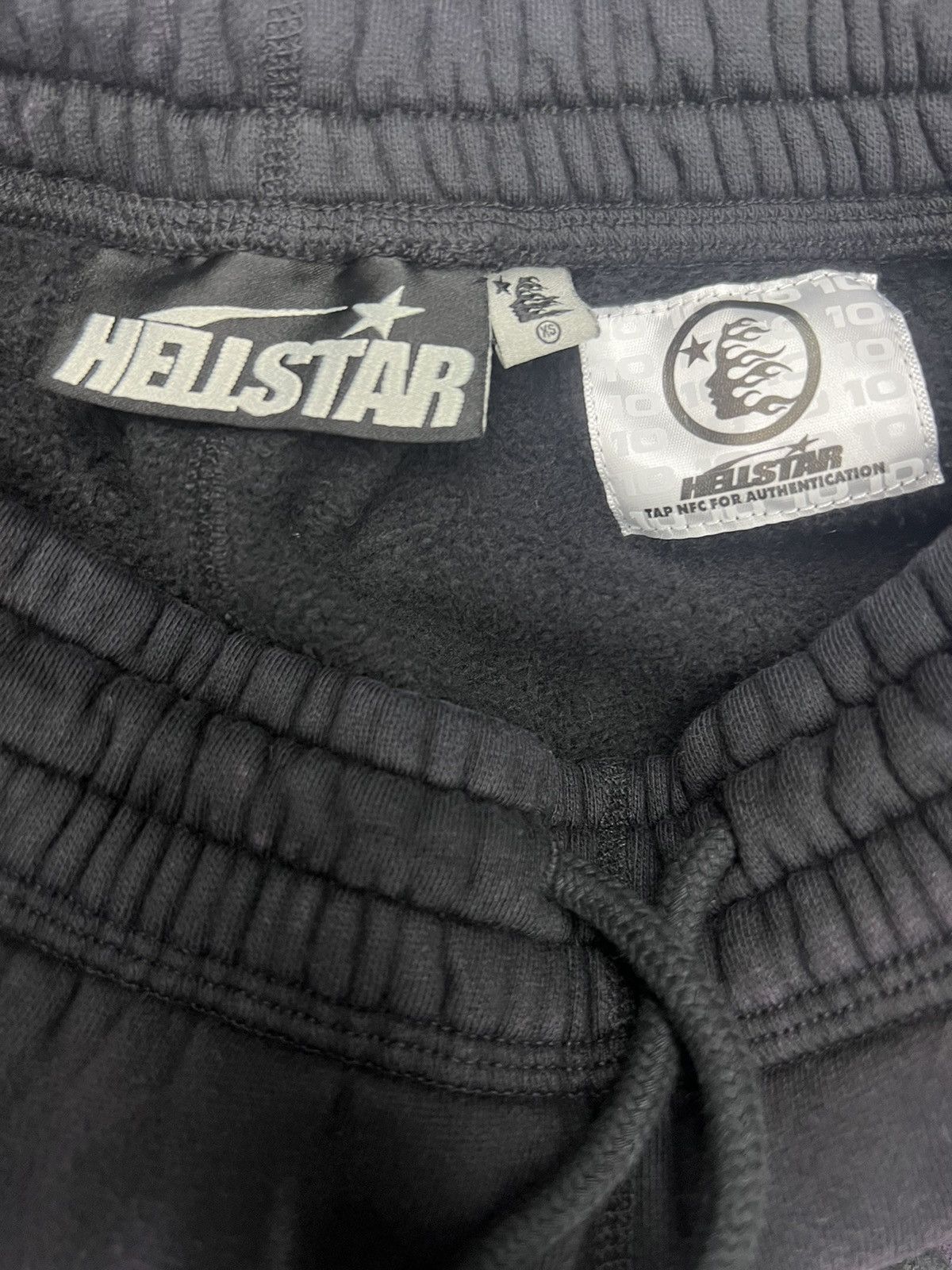 HELLSTAR Hellstar Airbrush Skull Sweatpants (Elastic) Size US 28 / EU 44 - 5 Thumbnail