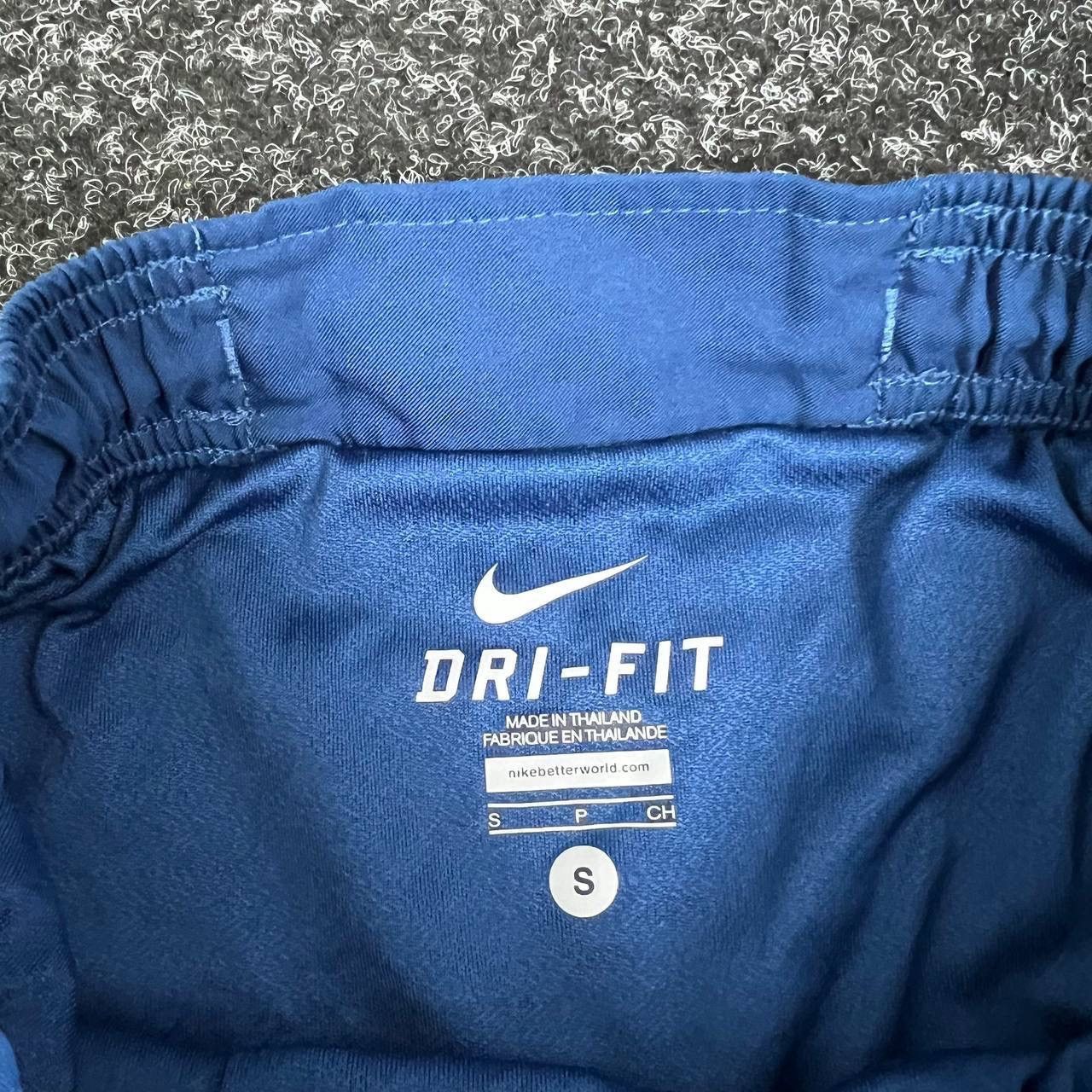 Nike Nike France Shorts football jersey y2k blokecore swoosh mini Size US 32 / EU 48 - 3 Thumbnail