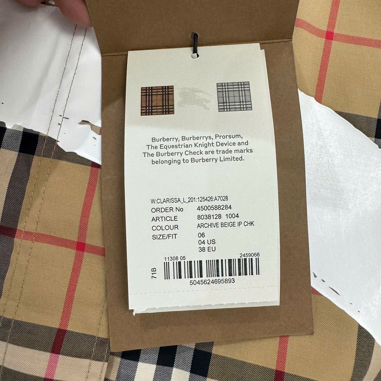 Burberry BURBERRY Love Print Vintage Check Cotton Shirt BEIGE Size XS / US 0-2 / IT 36-38 - 14 Thumbnail